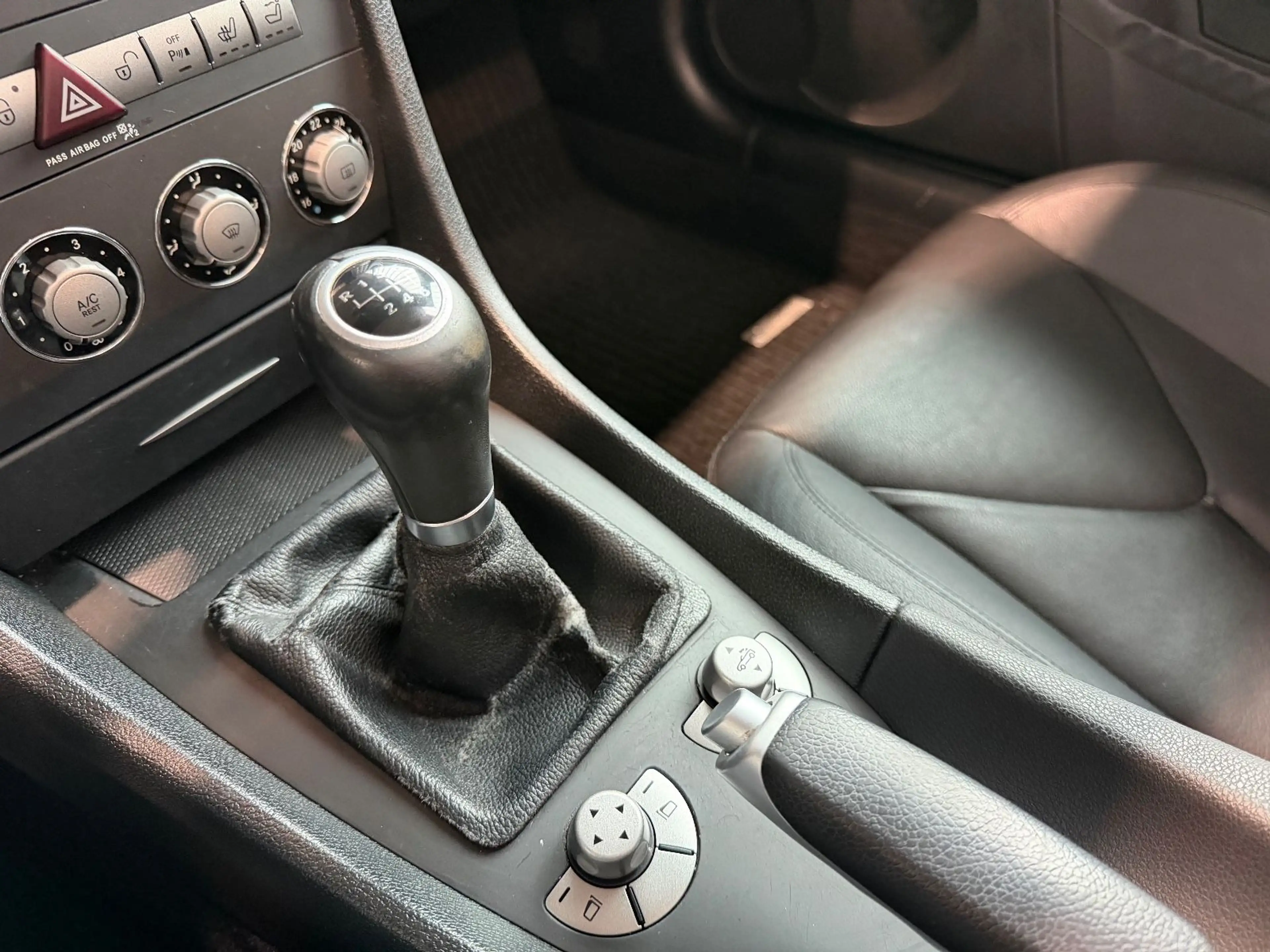 Mercedes-Benz SLK 200 Kompressor Roadster/NappaLeder/Airscarf — photo 15