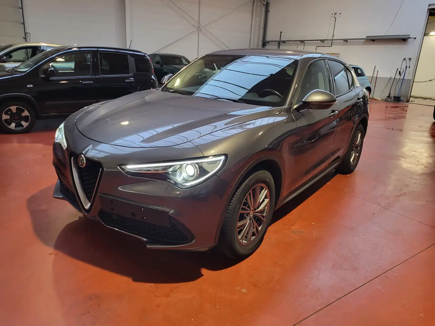 Alfa Romeo Stelvio 2.2 MJD Super Gris - 2