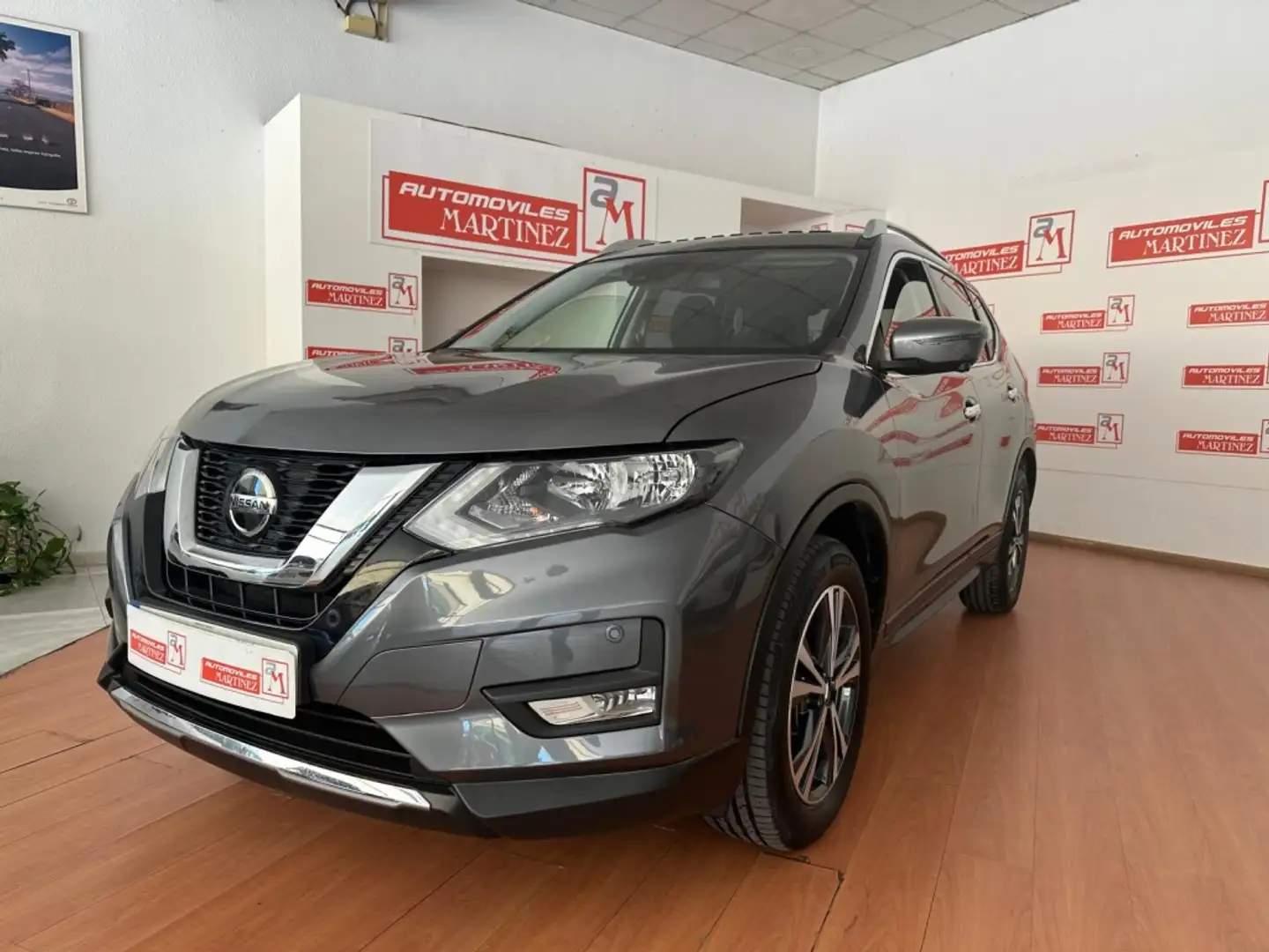 Nissan X-Trail 1.7 dCi N-Connecta 4x2 Gris - 1