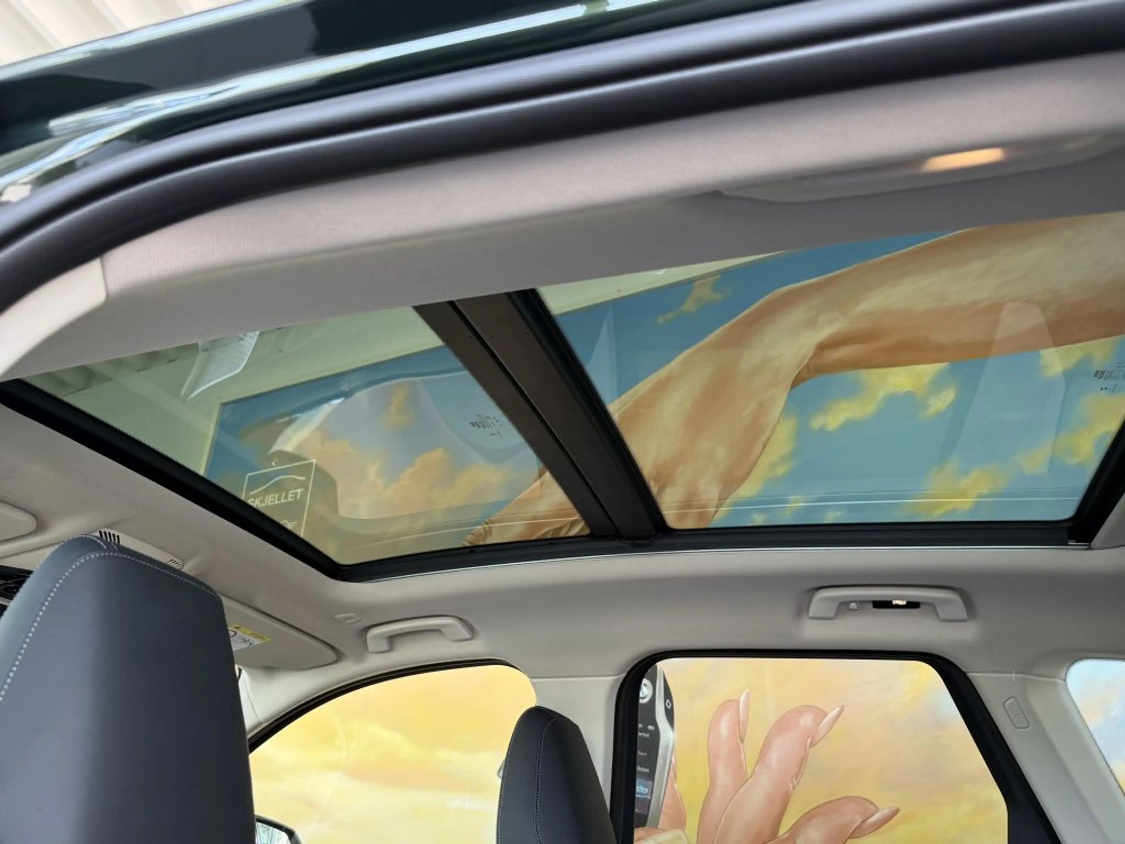 BMW X1 sDr.18i xLine PANO+ACC+HARM+SPUR+LEDadp.+KOMF — photo 6
