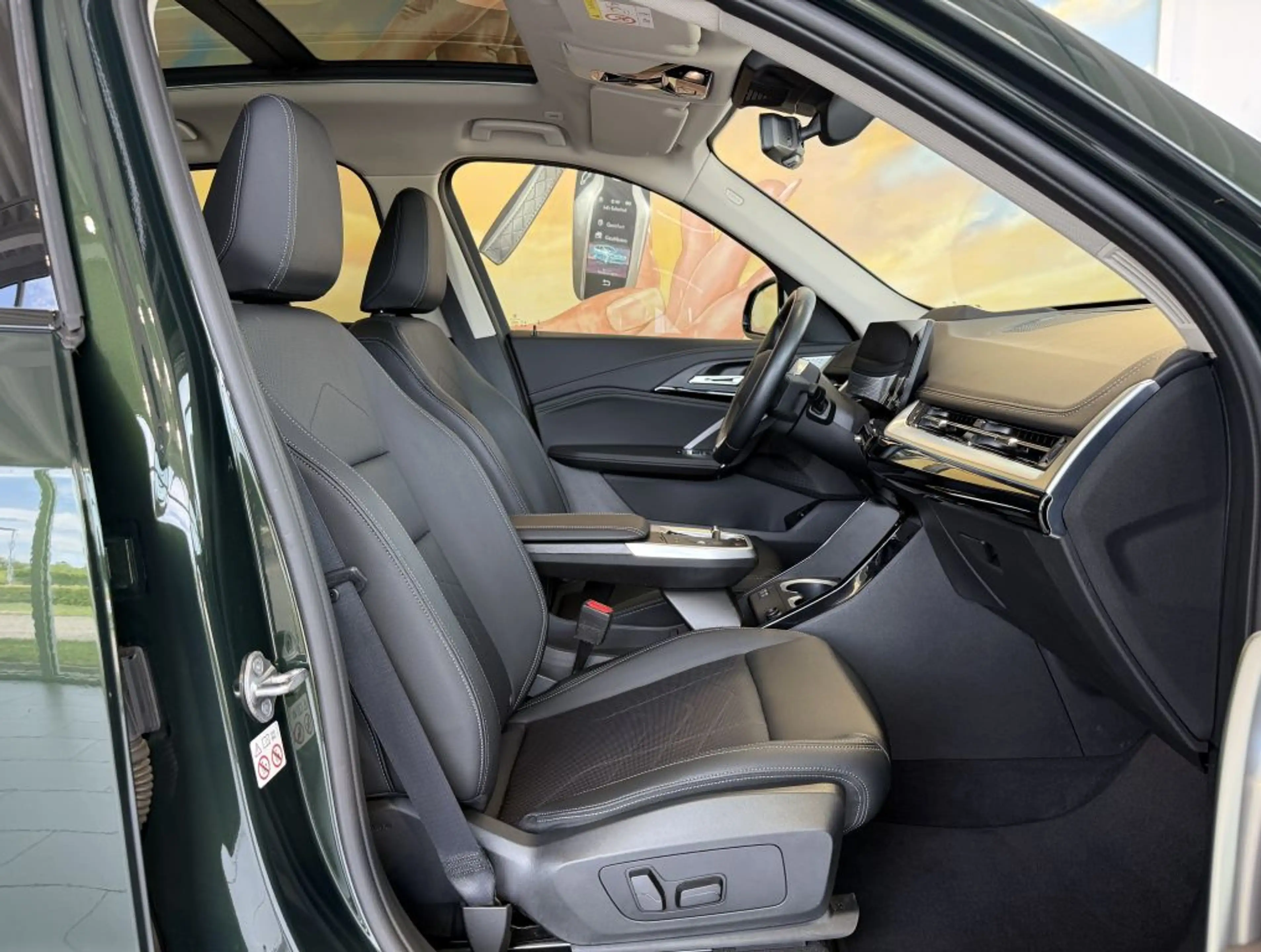 BMW X1 sDr.18i xLine PANO+ACC+HARM+SPUR+LEDadp.+KOMF — photo 5