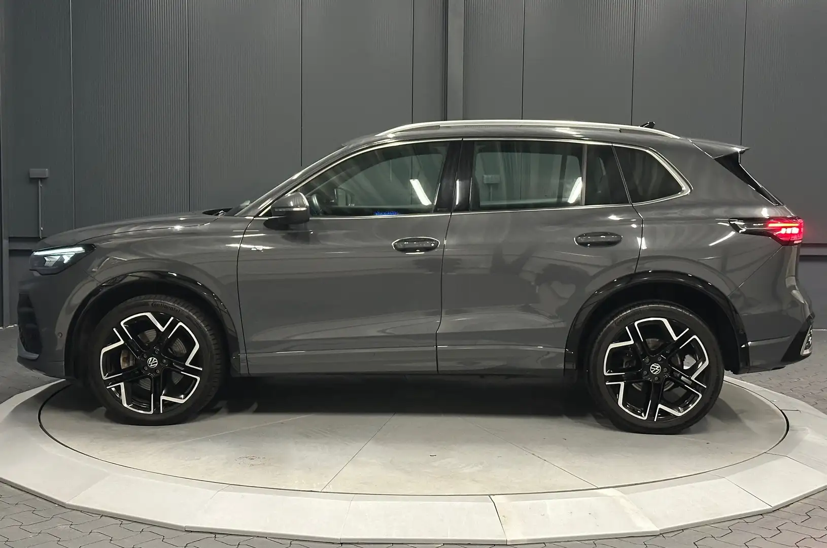 Volkswagen Tiguan 2.0 TDI 142 kW 4Motion R-Line *20Zoll*HUD*360* Gris - 2