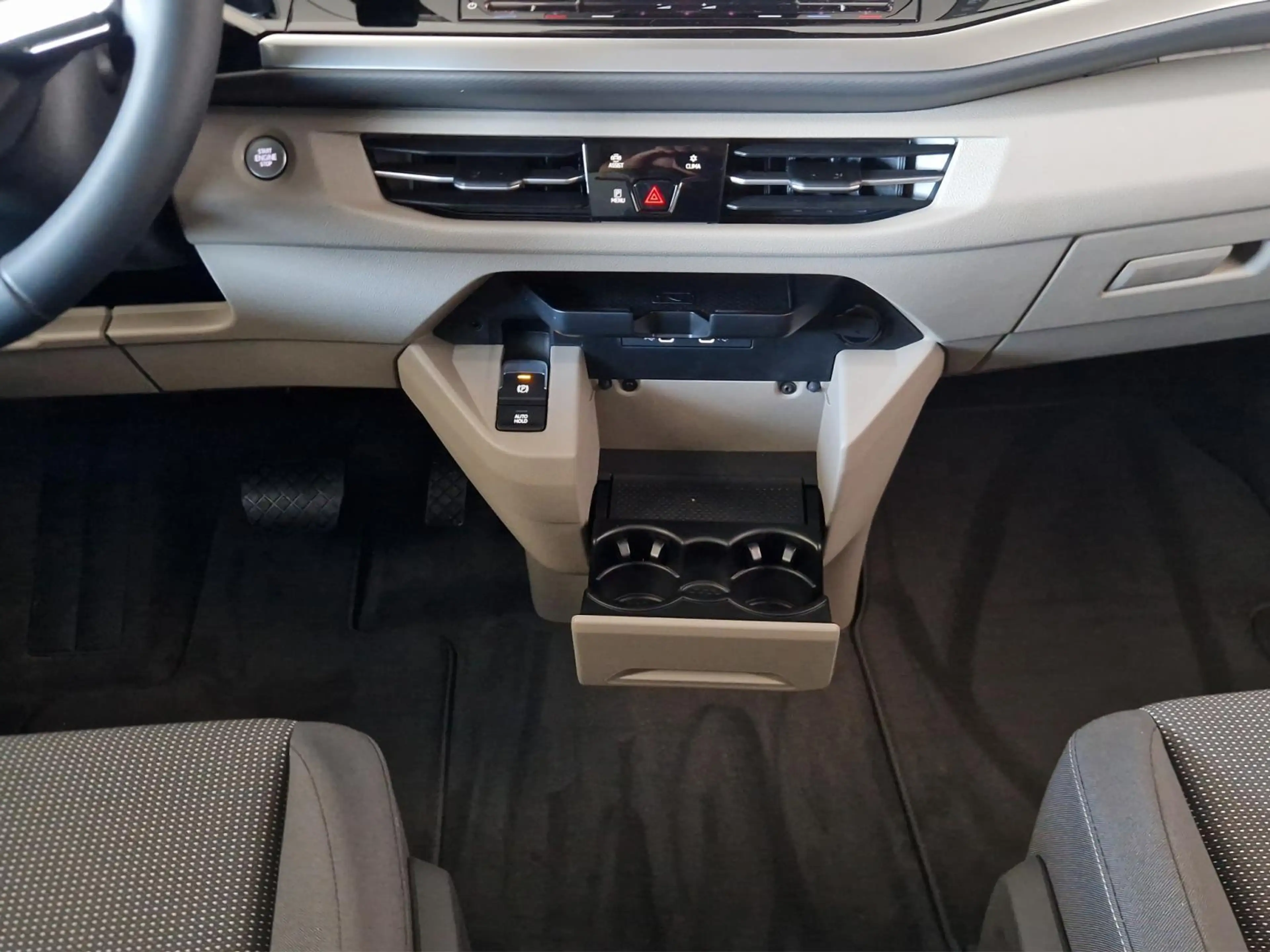 Volkswagen LT EDITION 8 PLACES — photo 12