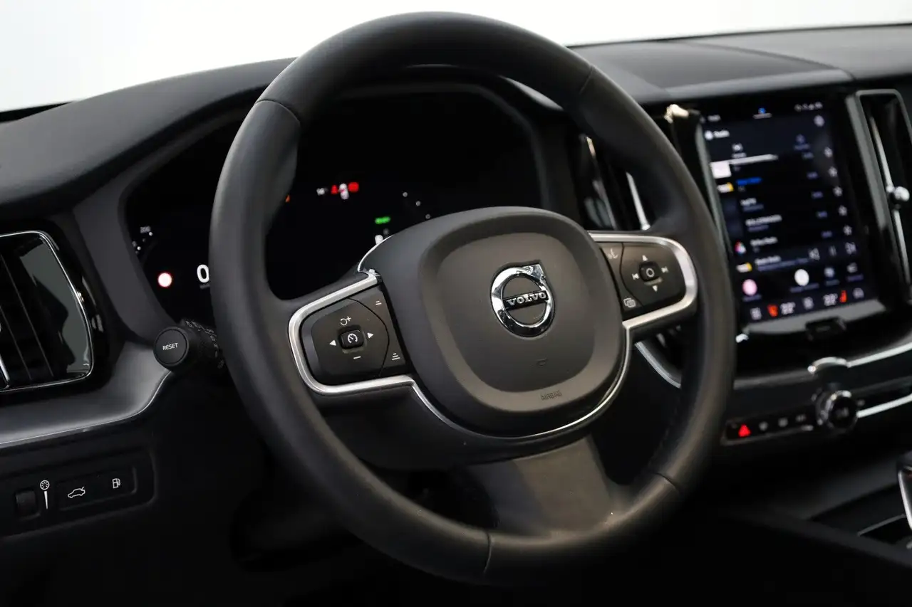 2022 Volvo XC60 T6 Recharge  AWD Leder,Navi,LED,Auto Pilot, photograph 12