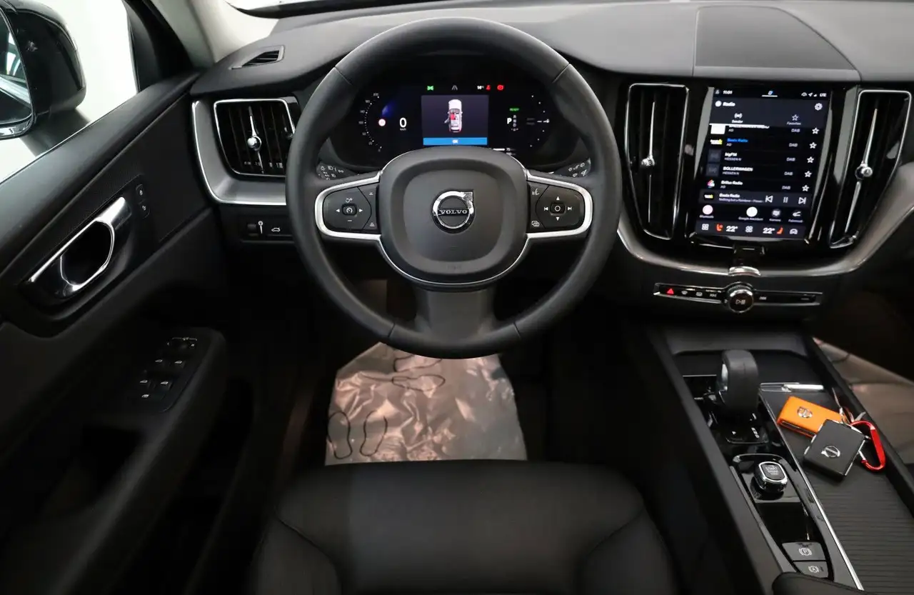 2022 Volvo XC60 T6 Recharge  AWD Leder,Navi,LED,Auto Pilot, photograph 11