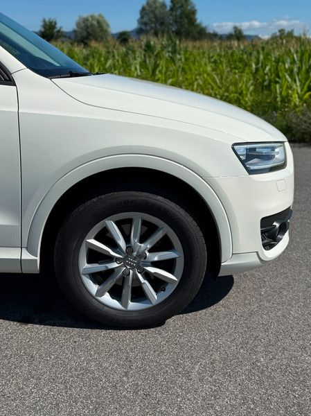 Audi Q3 2.0 TDI Style DPF — photo 11