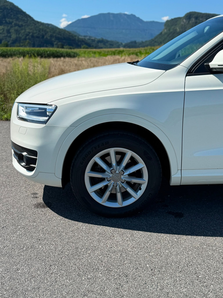 Audi Q3 2.0 TDI Style DPF — photo 13