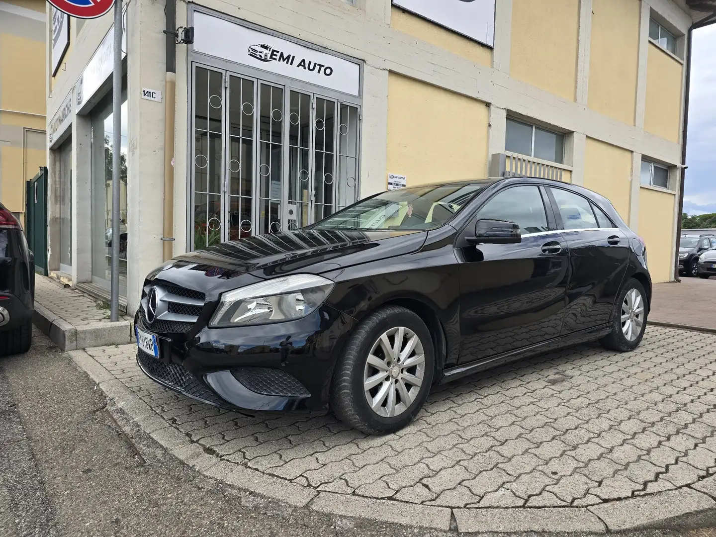 Mercedes-Benz 180 - 2
