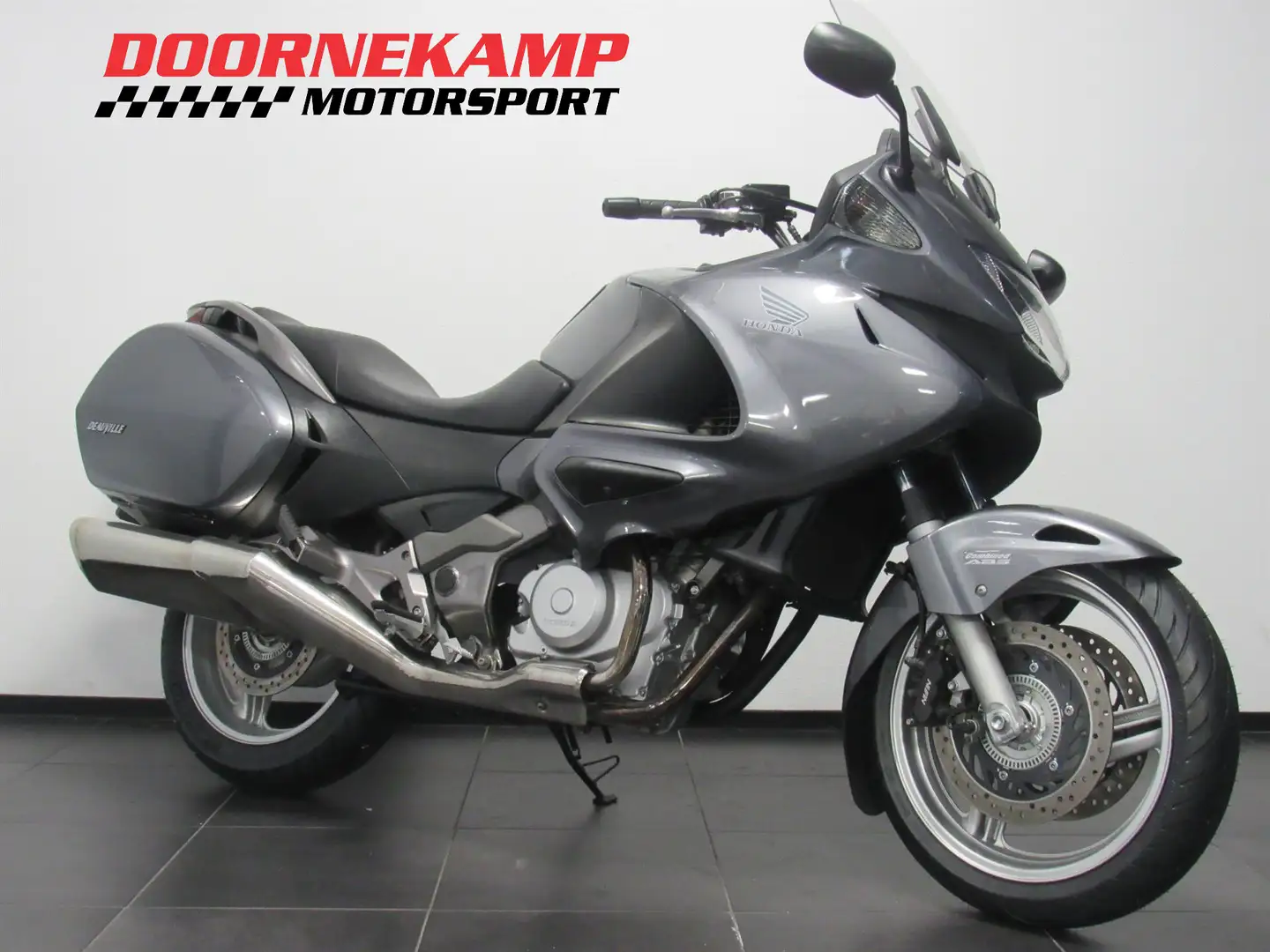 Honda NT 700 DEAUVILLE ABS Grijs - 2