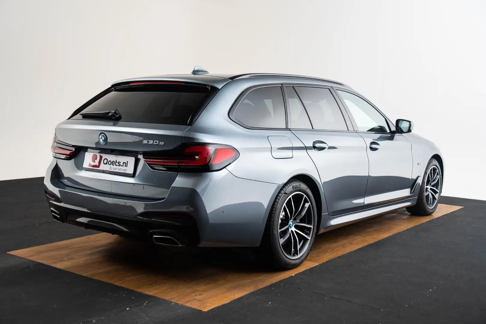 BMW 530 5-serie Touring 530e High Executive M Sport - Pano Gris - 2