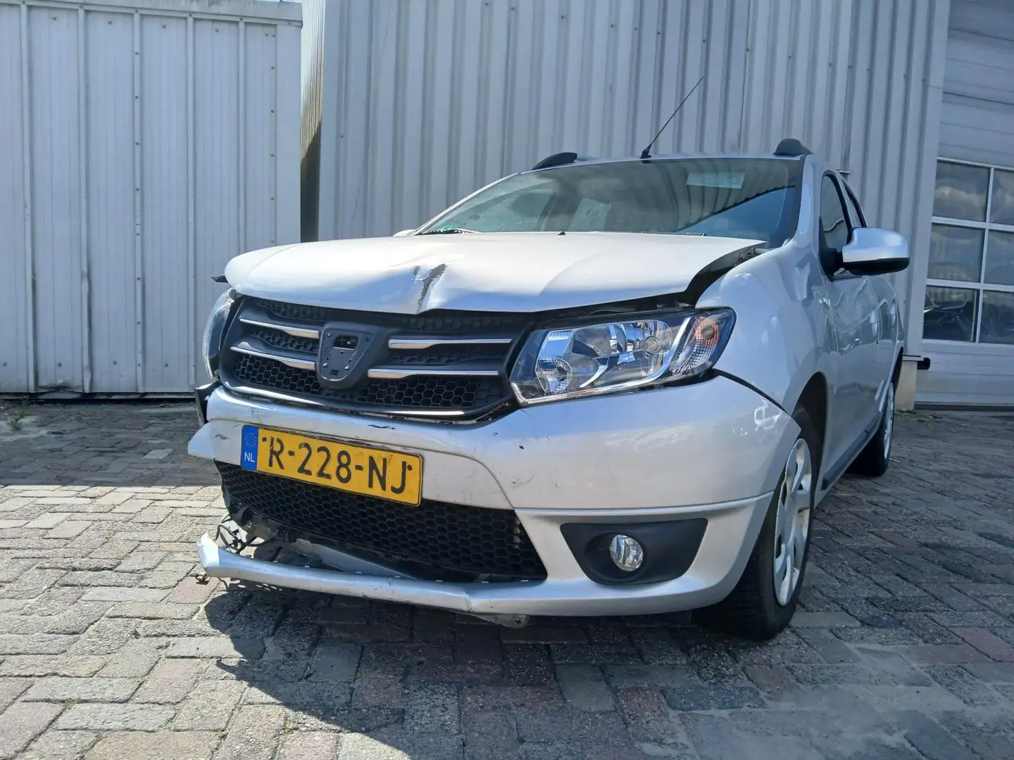 Dacia Logan MCV 1.2 16V - Airco - Schade - Start niet Grijs - 2