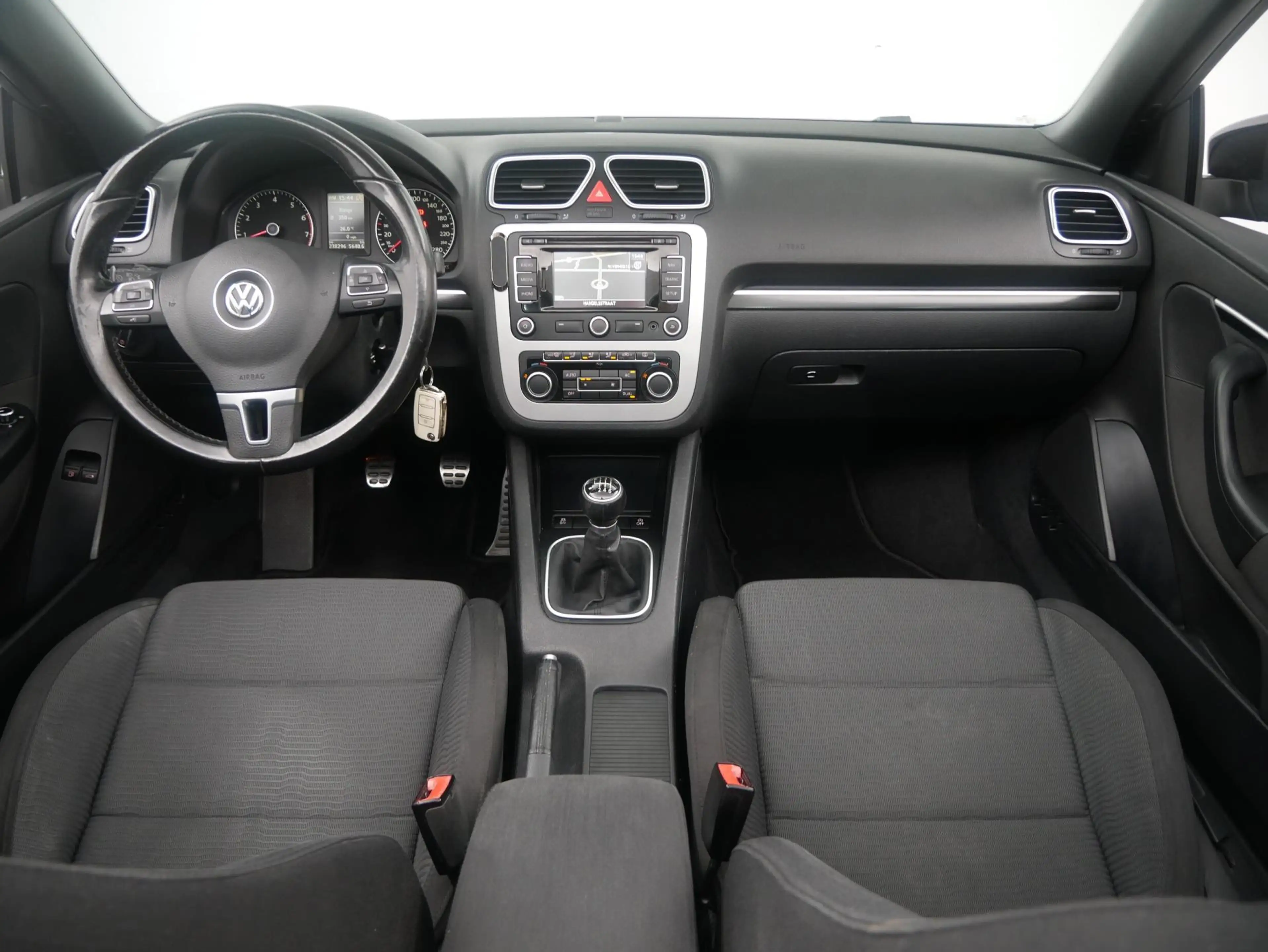Volkswagen Eos 1.4 TSI Highline BlueMotion Navi/Clima/Cruise — photo 2