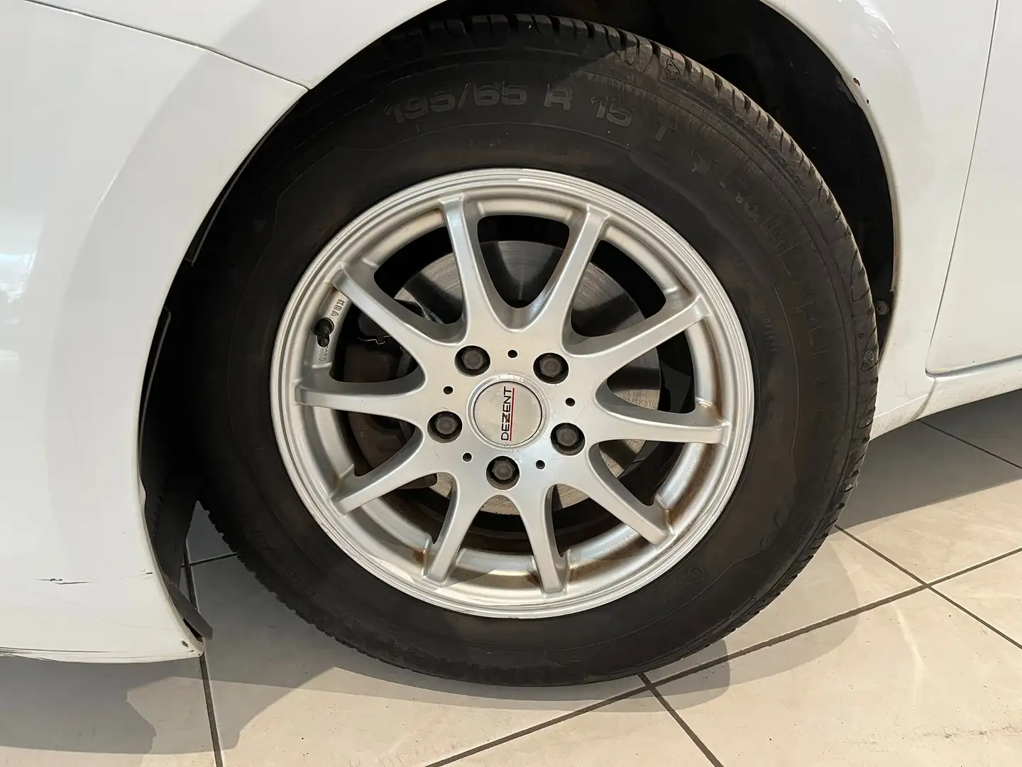 Kia ProCeed / pro_cee'd 1.6crdi 110cv 2013 Airco/Navi 3.500€ Marchand Blanc - 2