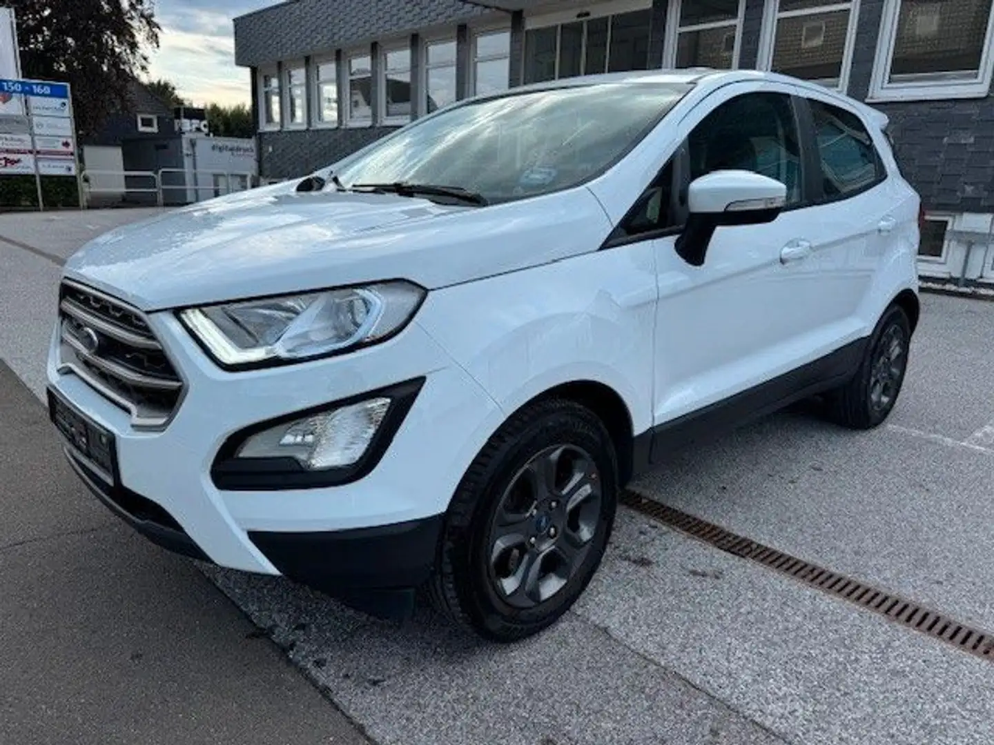 Ford EcoSport Cool & Connect Weiß - 1
