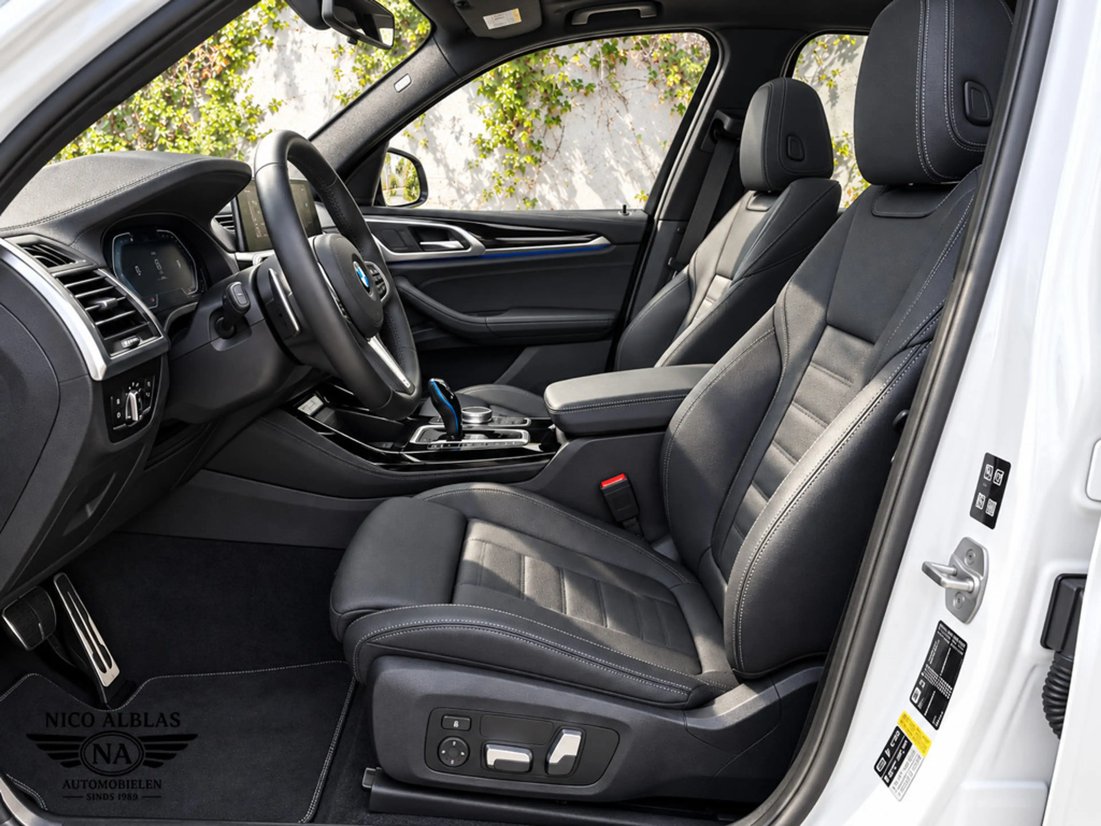 BMW iX3 Impressive M-Sport 80 kWh — photo 9