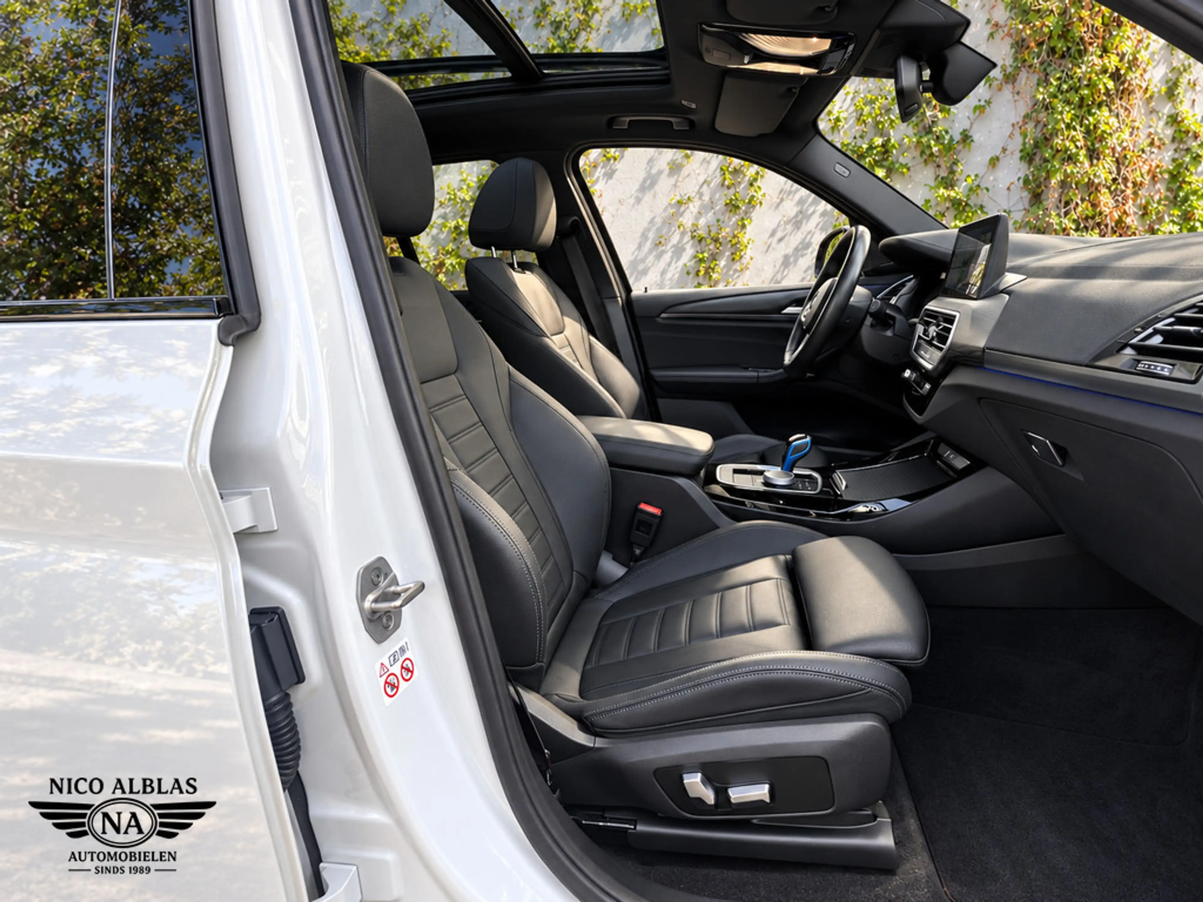 BMW iX3 Impressive M-Sport 80 kWh — photo 17