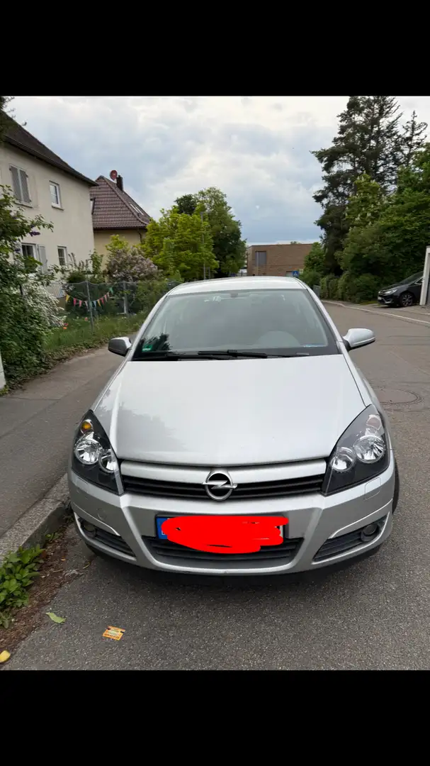 Opel Astra 1.8 Caravan Edition 2000 Grau - 1