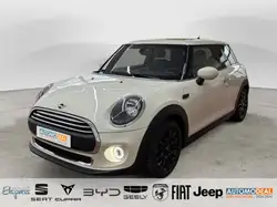 Mini ONE AUTOMATIK ALLWETTER NAV PANODACH DIG DISPLAY SITZ.