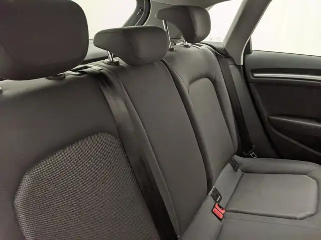 Audi A3 view 8