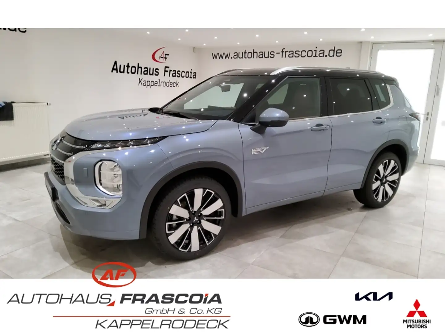 Mitsubishi Outlander Top (Luxury-Paket) 2,4 4WD Navi Leder ACC 360 grad Šedá - 1