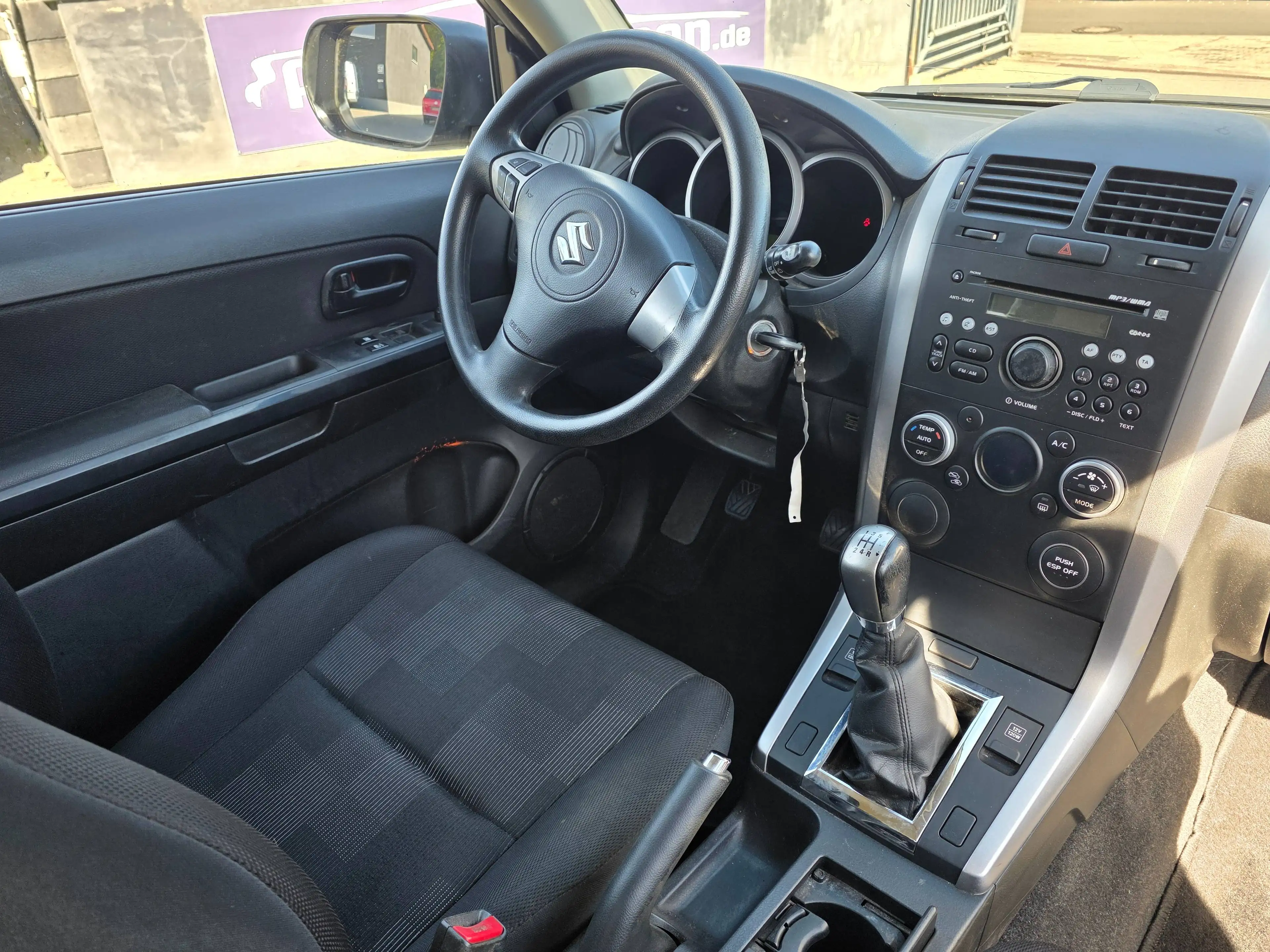 Suzuki Grand Vitara Grand Vitara 1.6 Comf./Kurz/AHK/4x4/Klima/Tüvneu/1.Ha/ — photo 15
