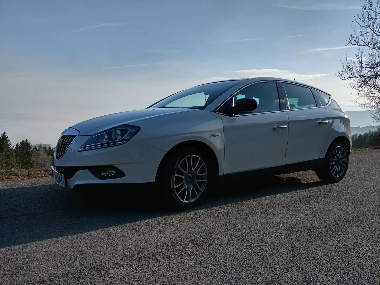 Lancia Delta 1,4 Turbojet SPORT - 2