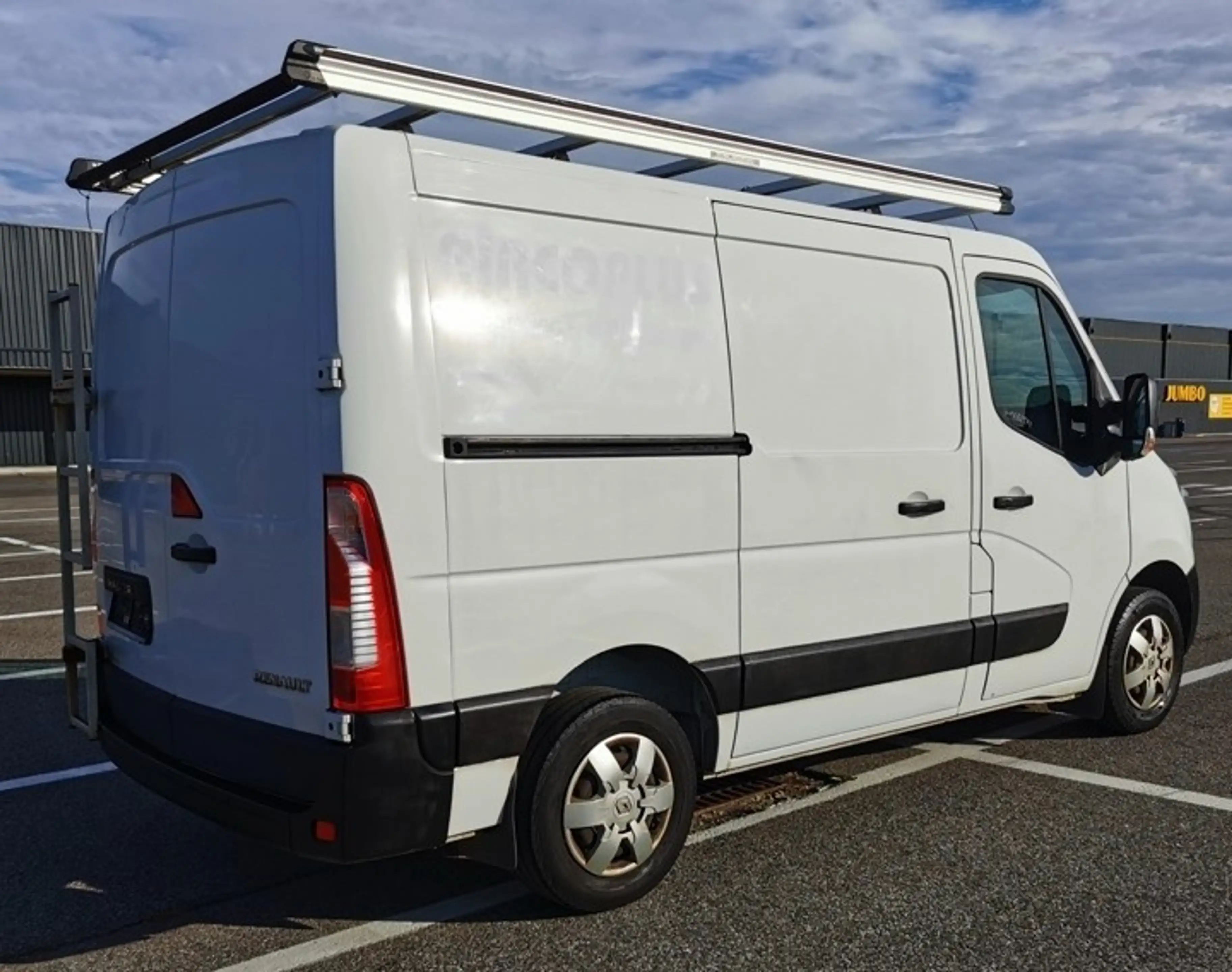 Renault Master 2.3 dCi 33 L1H2 Confort — photo 3