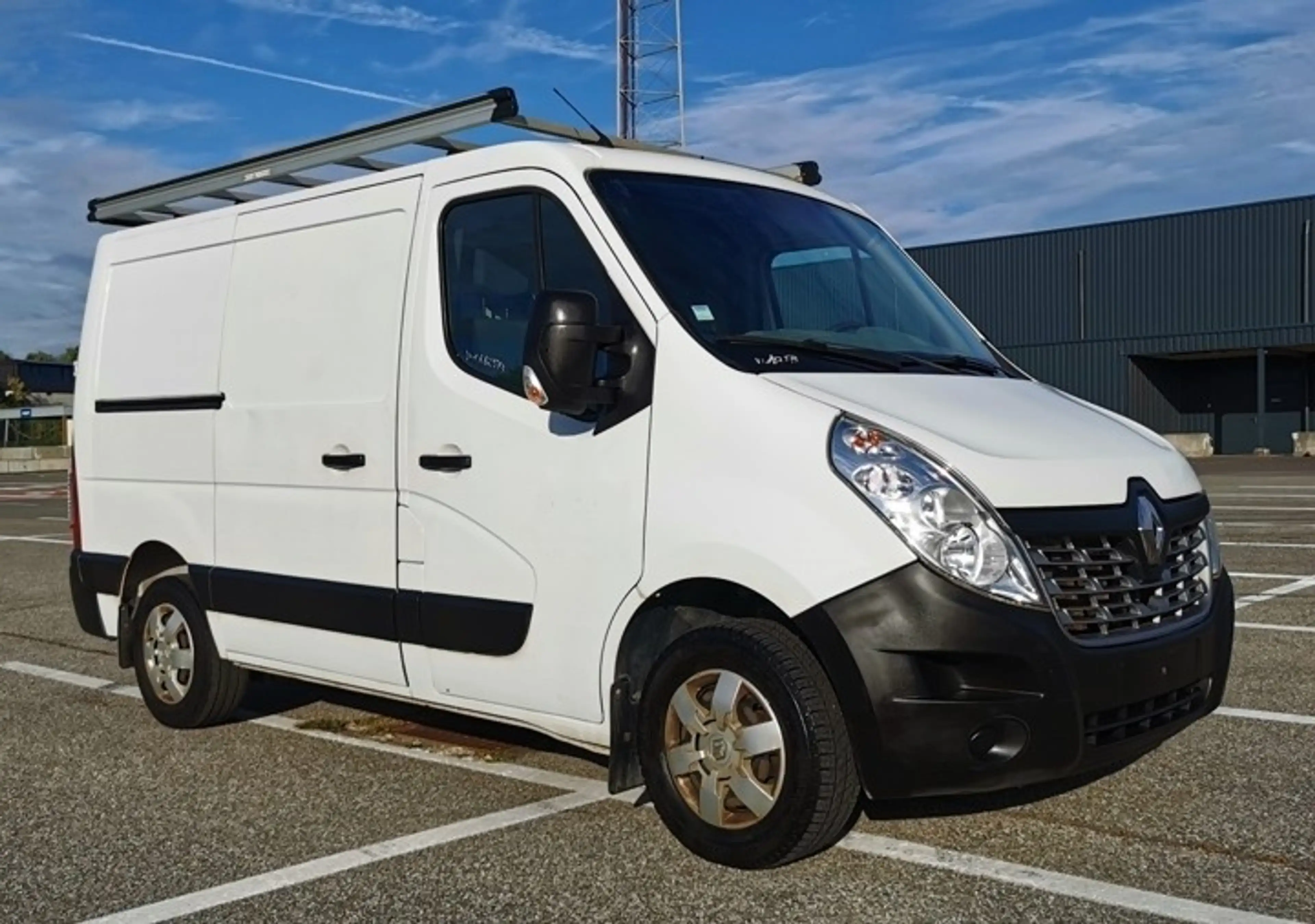 Renault Master 2.3 dCi 33 L1H2 Confort