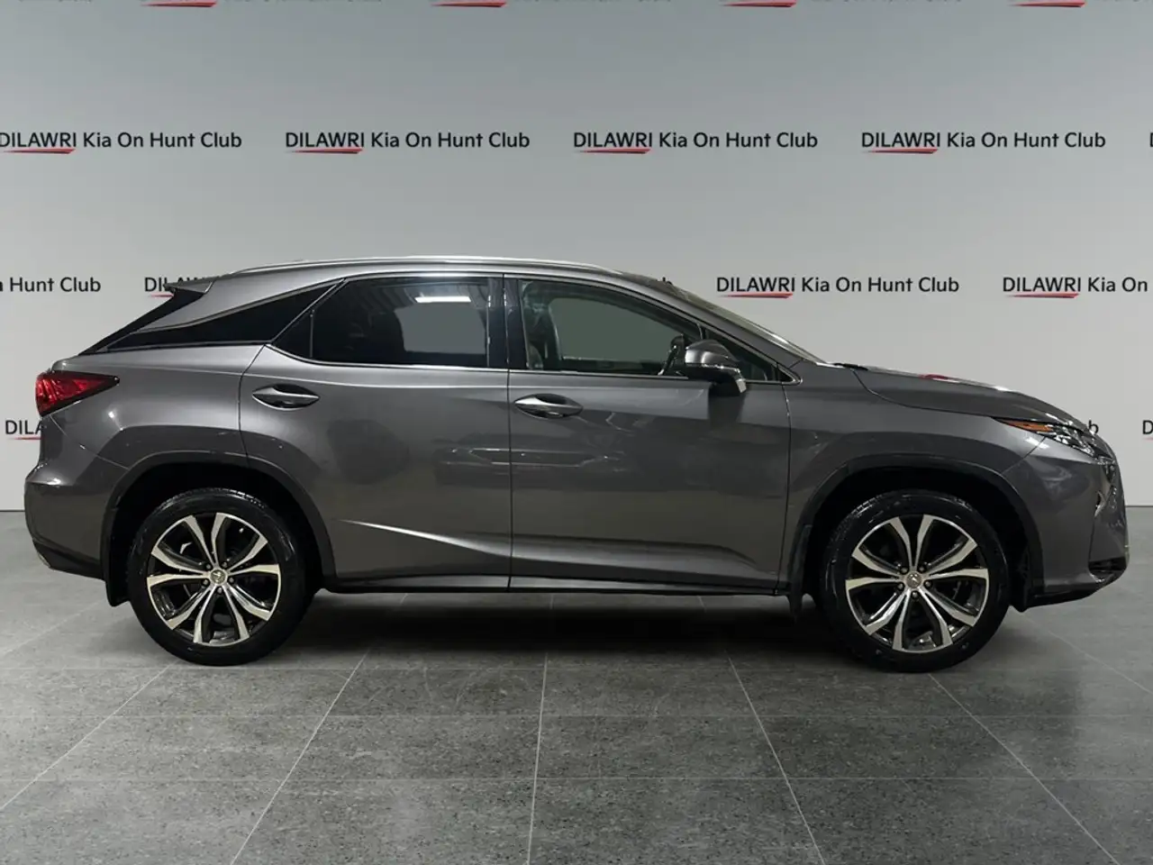 Lexus RX photo Lexus RX