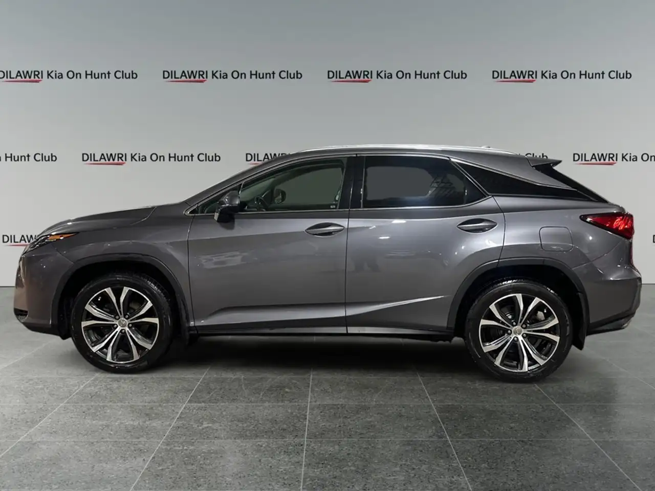 Lexus RX photo Lexus RX