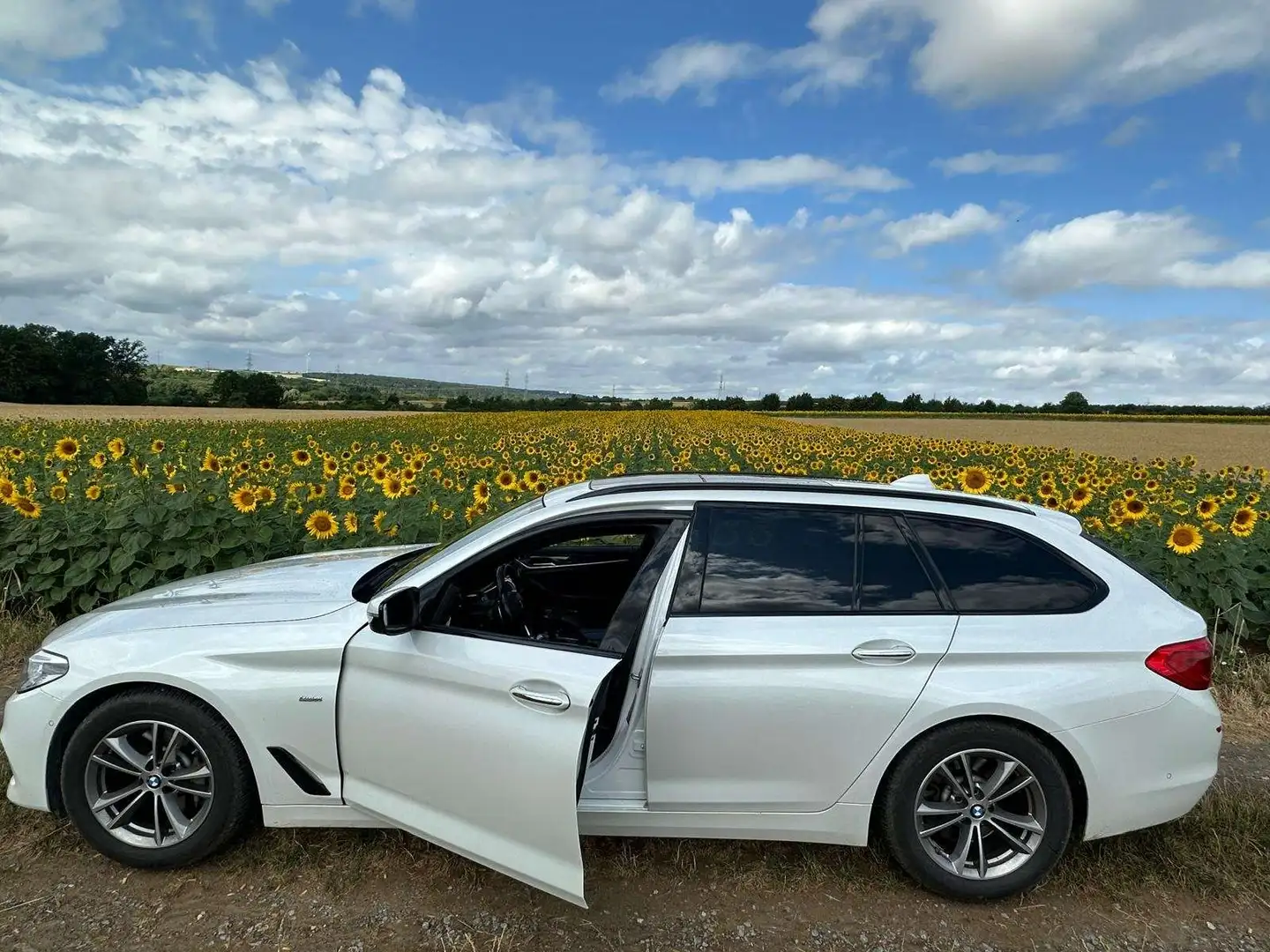 BMW 525 525d Touring Aut. Luxury Line - Neue TÜV und Serv Alb - 1