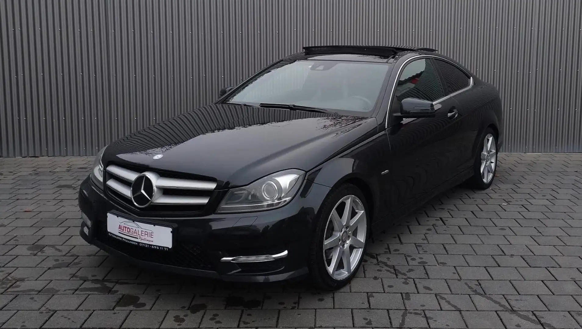 Mercedes-Benz C 250 C -Klasse C 250 CDI AMG Paket ACC Pano ILS Schwarz - 1