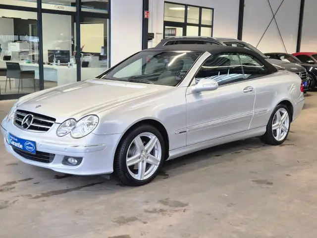Mercedes-Benz CLK 200 KOMPRESSOR CABRIOLET LEDER H&K XENON SHZ