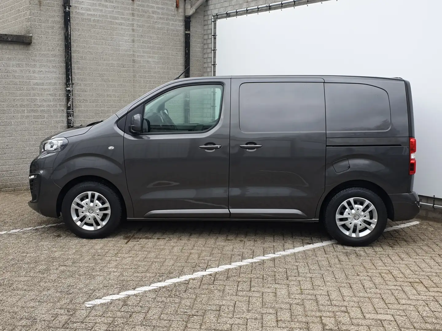 Peugeot Expert 1.5 BlueHDI 120 Compact Urban| Achterklep met ruit Grijs - 2