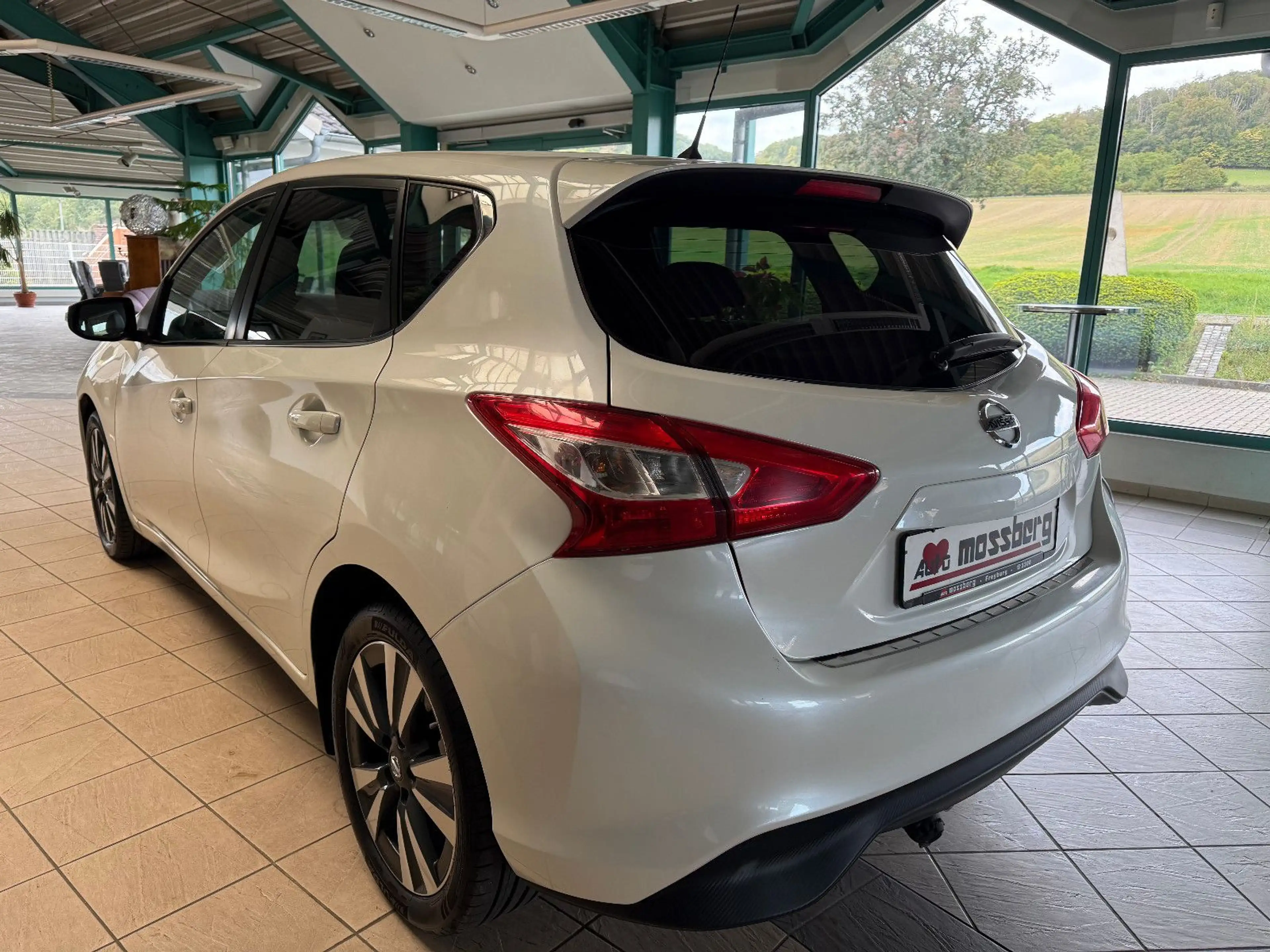 Nissan Pulsar N-Connecta — photo 5