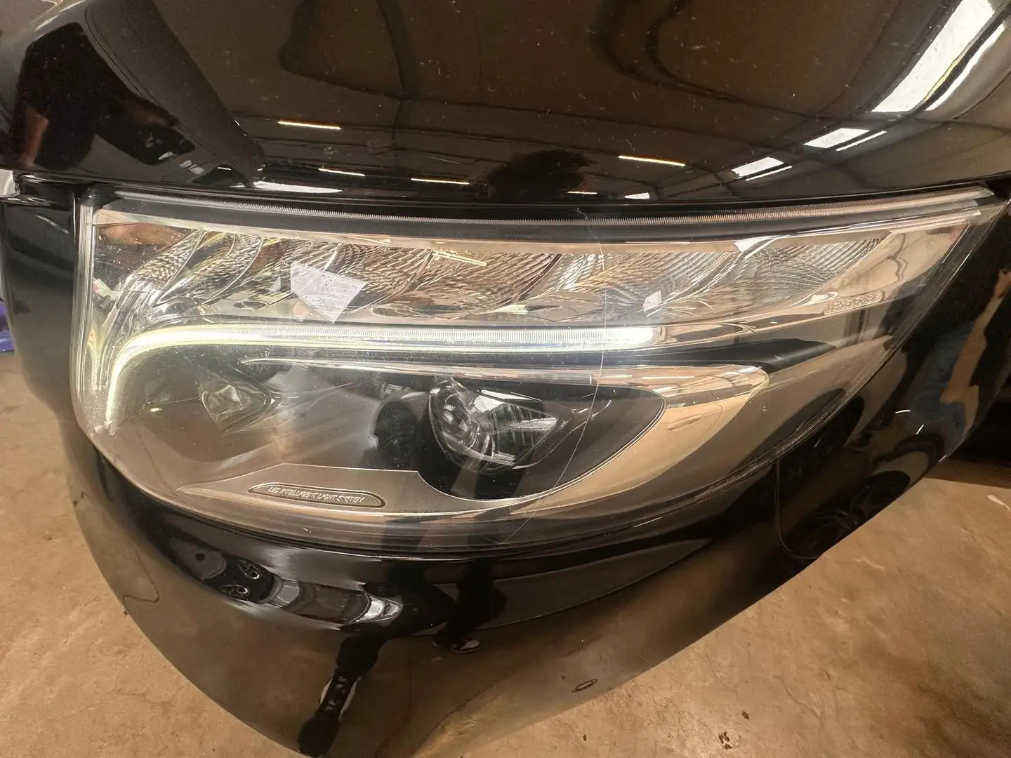 Mercedes-Benz V Classe V -W447 Extralong 300 d Premium auto Zwart - 2