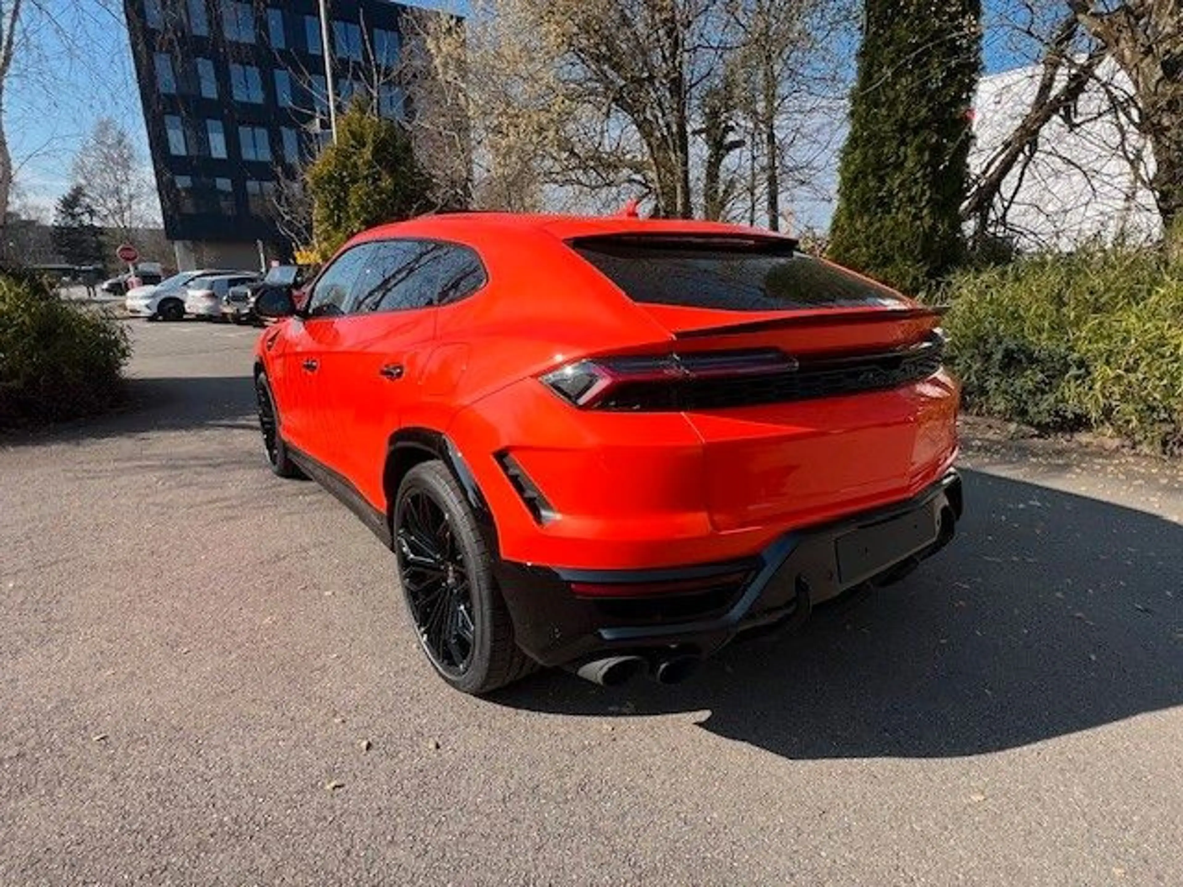 Lamborghini Urus 4.0 V8 PHEV SE- carbon - Pano -VOLL — photo 15