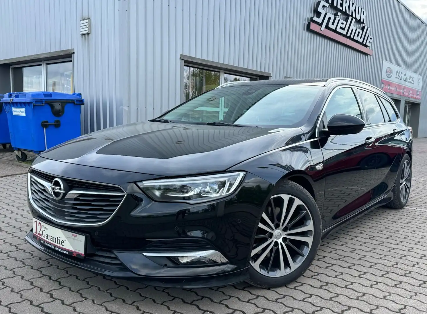 Opel Insignia B Sports Tourer Business Innovation Noir - 1