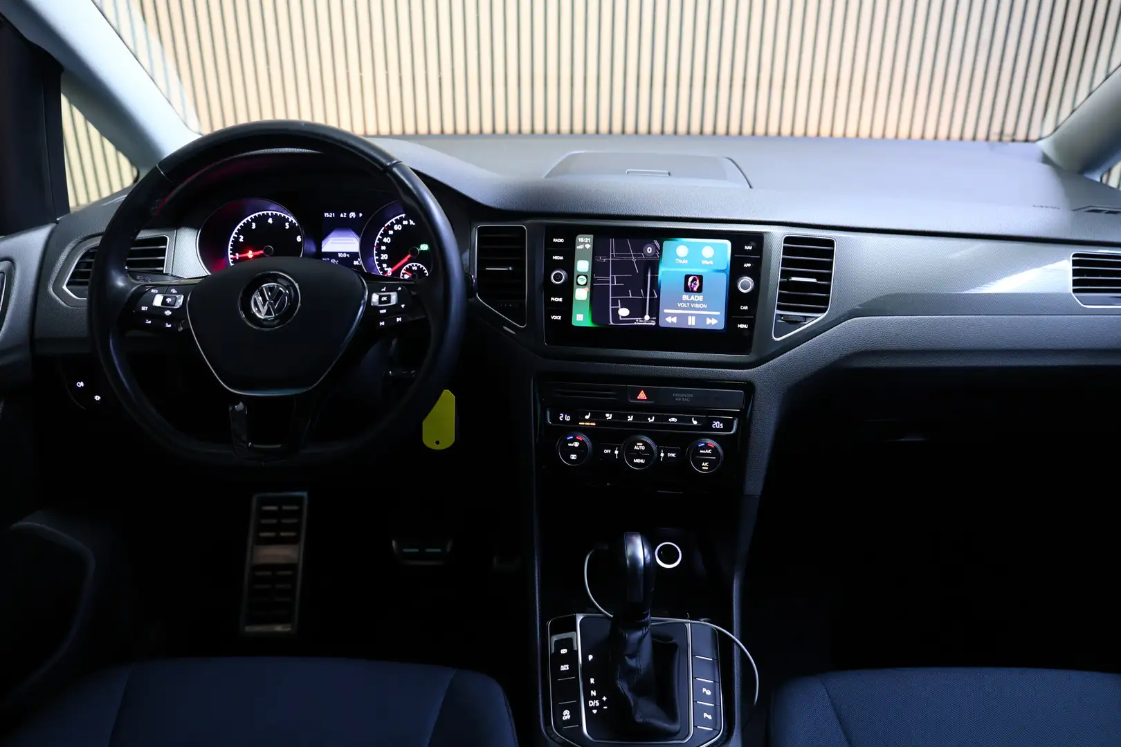 Volkswagen Golf Sportsvan 1.5 TSI ACT DSG Highline IQ-Drive ACC CARPLAY STOE Gris - 2