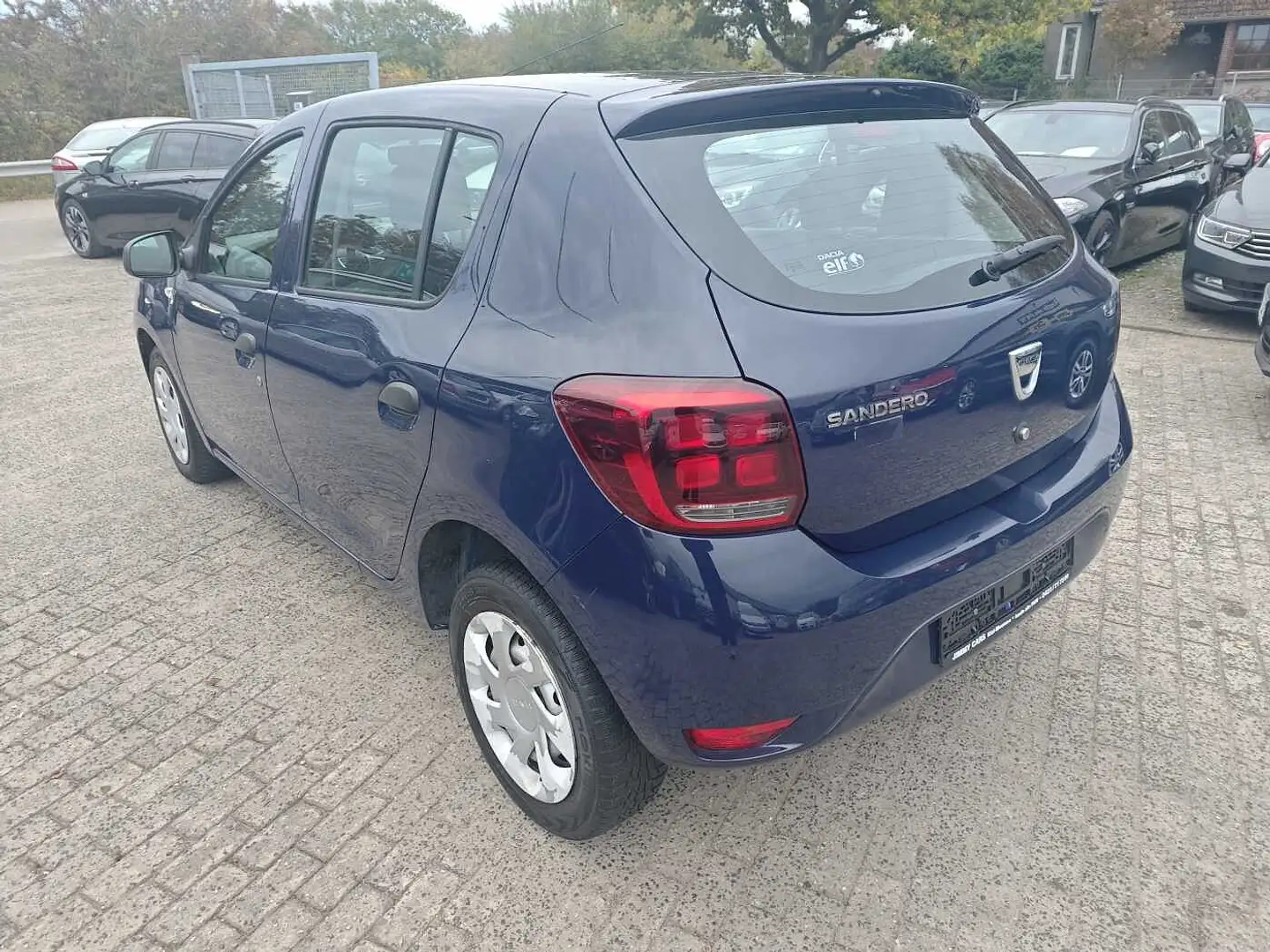 Dacia Sandero TCe 90 Laureate Blau - 2