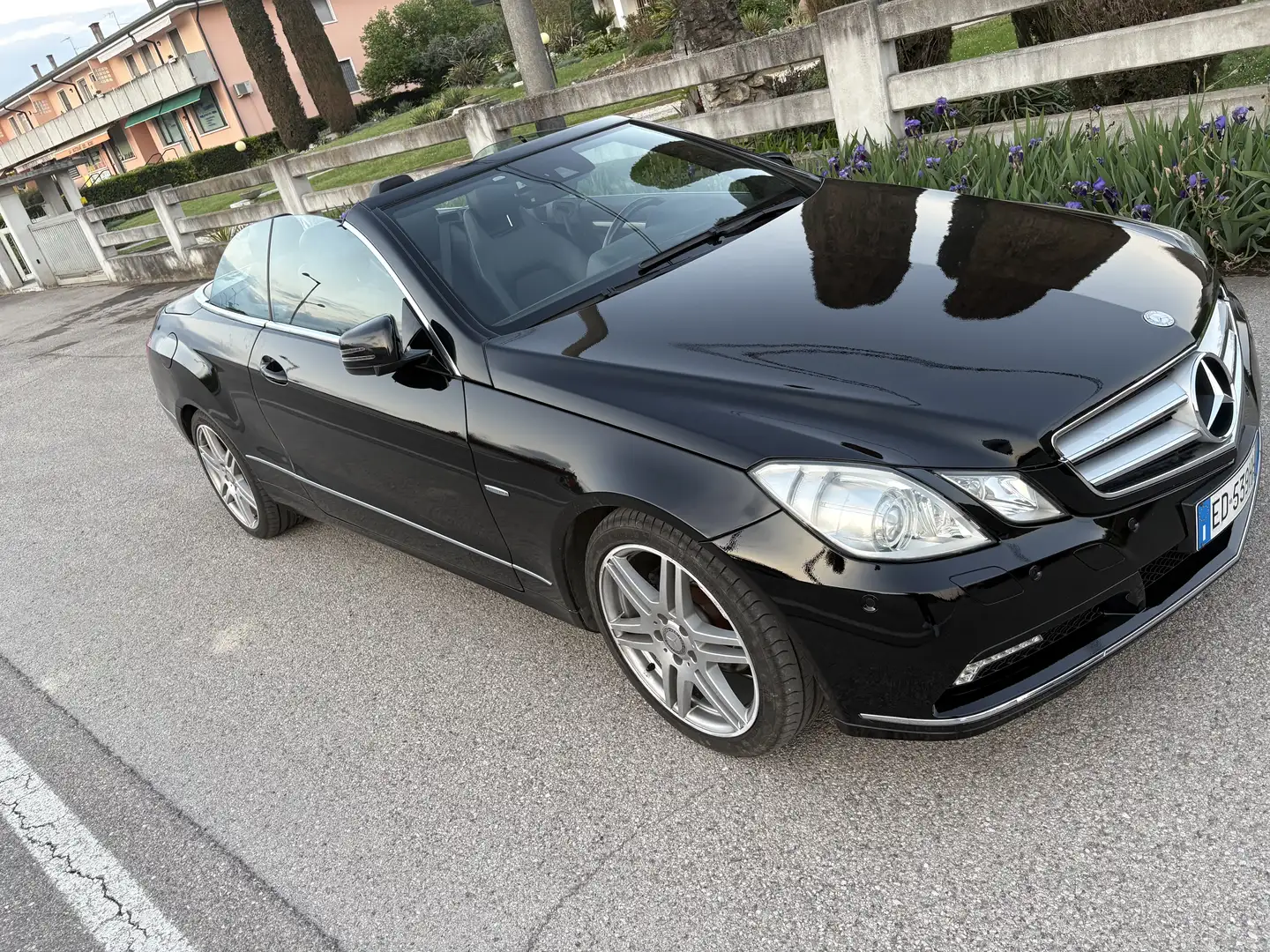 Mercedes-Benz E 220 Cabrio cdi be Avantgarde - 2