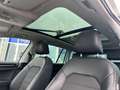 Volkswagen Golf VII Variant Highline BMT/Panorama/Tempo Bílá - thumbnail 11
