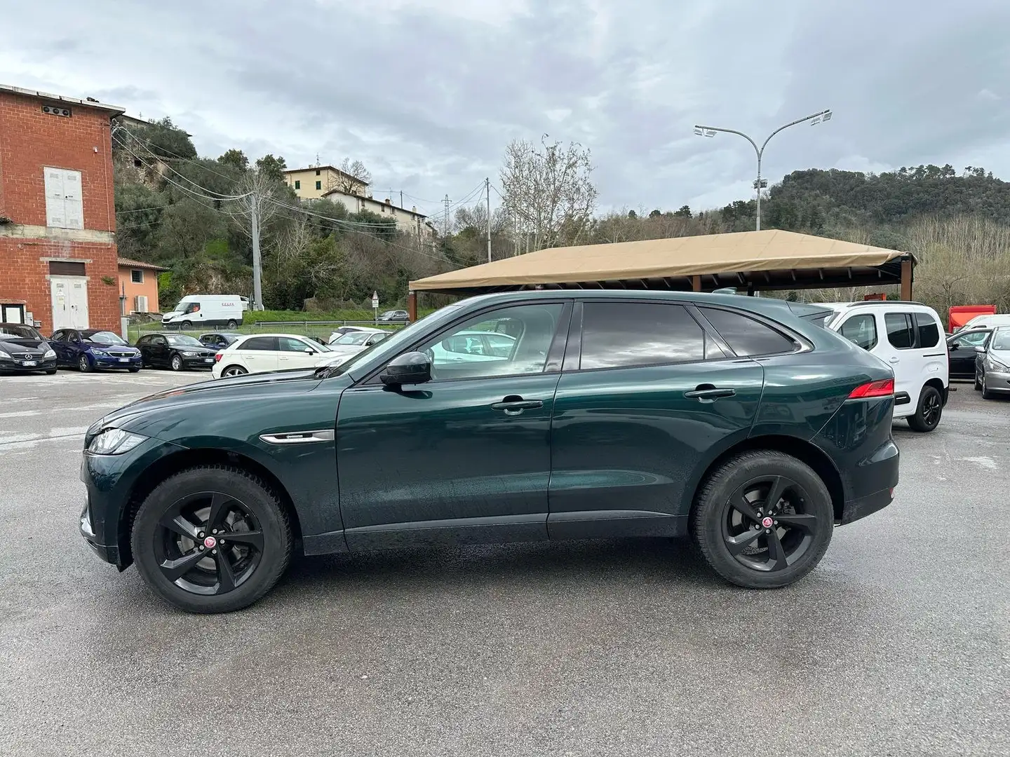 Jaguar F-Pace F-Pace 2015 2.0d R-Sport awd 180cv auto perfetta!! Grün - 2