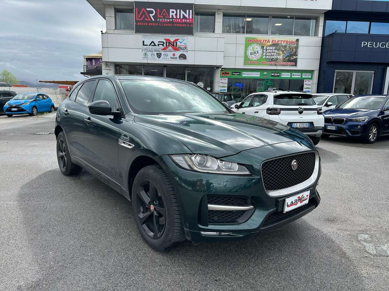 Jaguar F-Pace F-Pace 2015 2.0d R-Sport awd 180cv auto perfetta!!