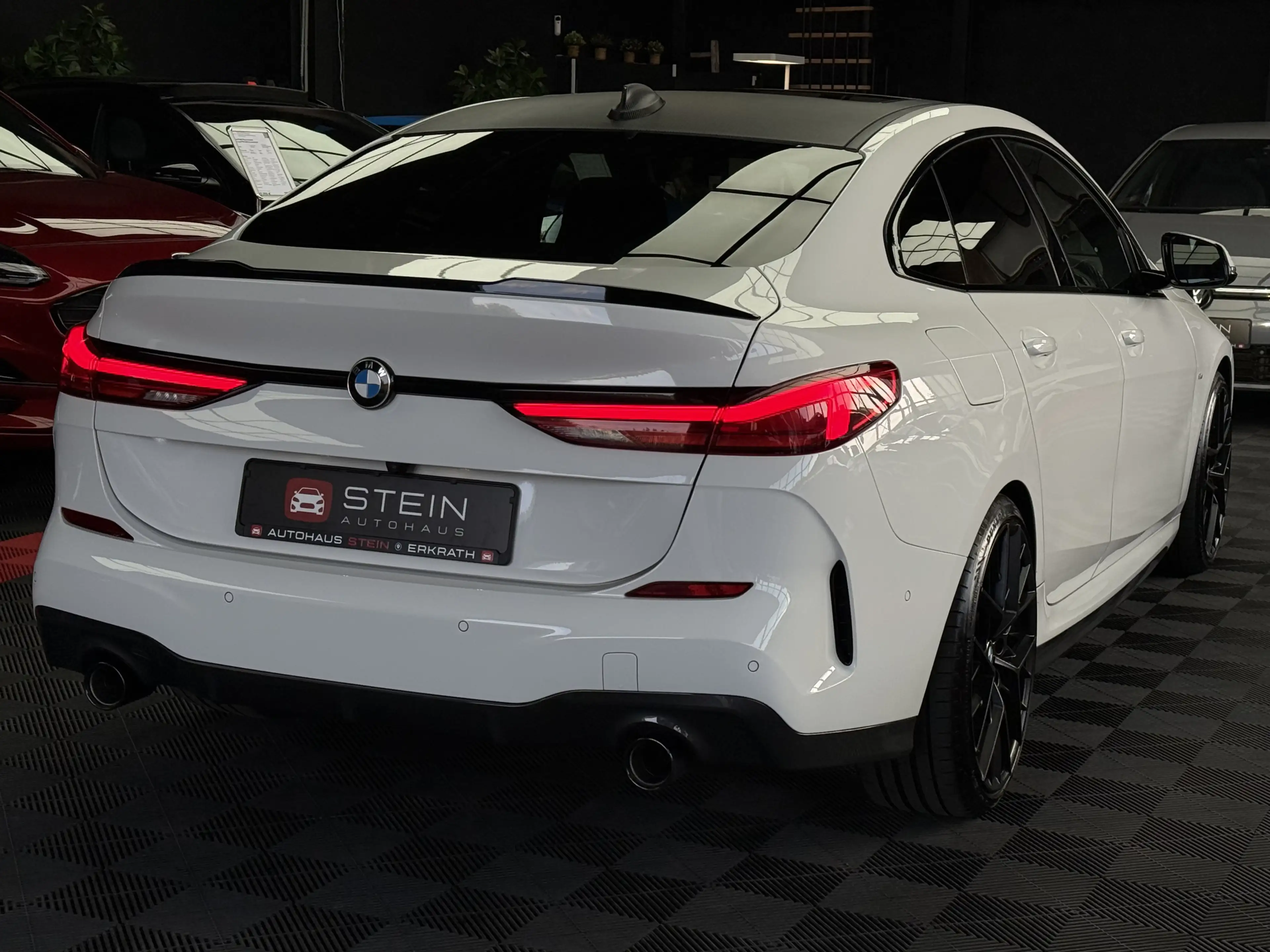 BMW 220 d M Sport Pro HUD PANO RFK Keyless — photo 6