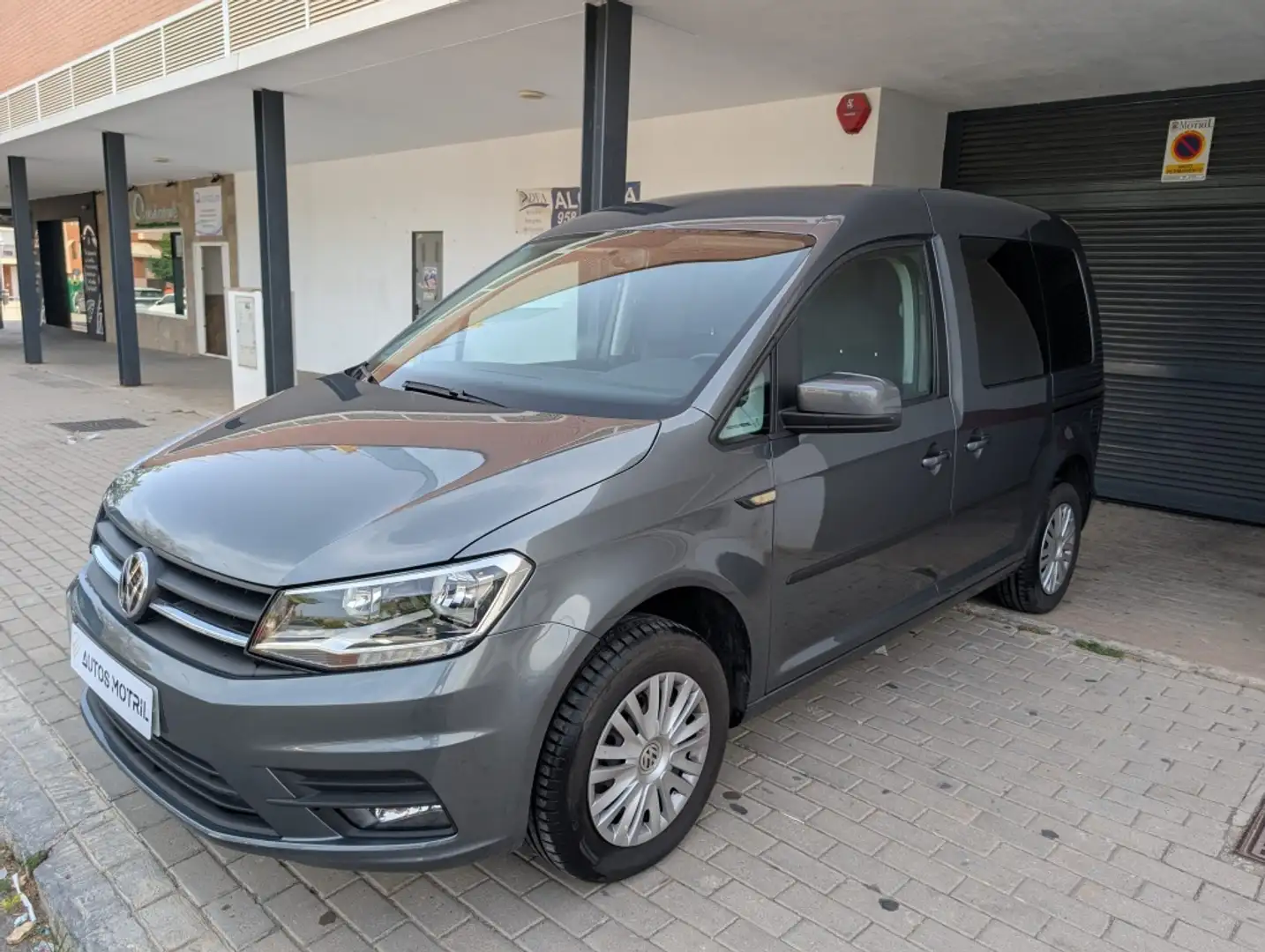 Volkswagen Caddy 2.0TDI Kombi Business 75kW Gris - 1
