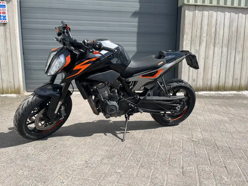 KTM 790 Duke
