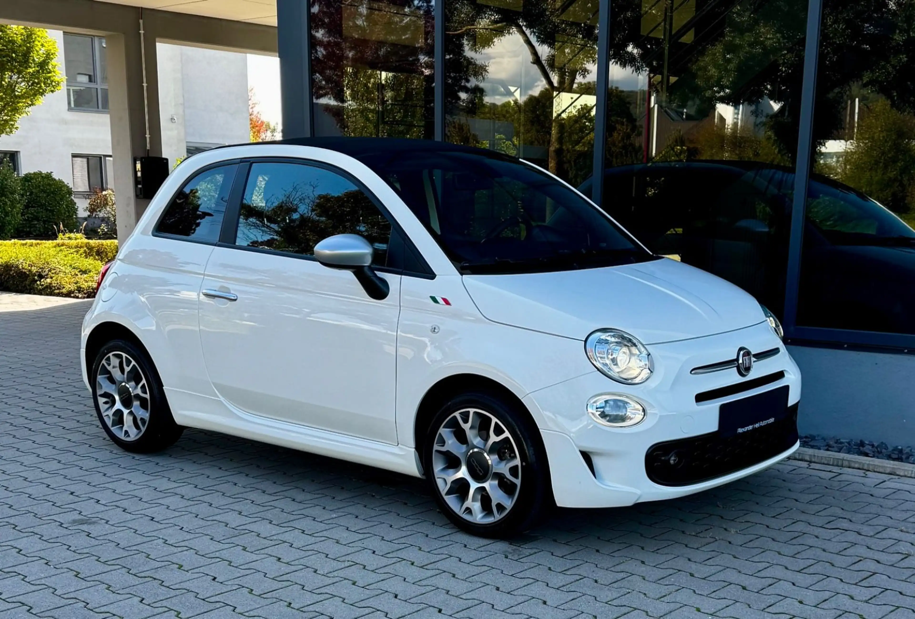 Fiat 500C *ROCKSTAR*36.000KM*XENON*APPLE*PDC*NAV*VOLL — photo 12