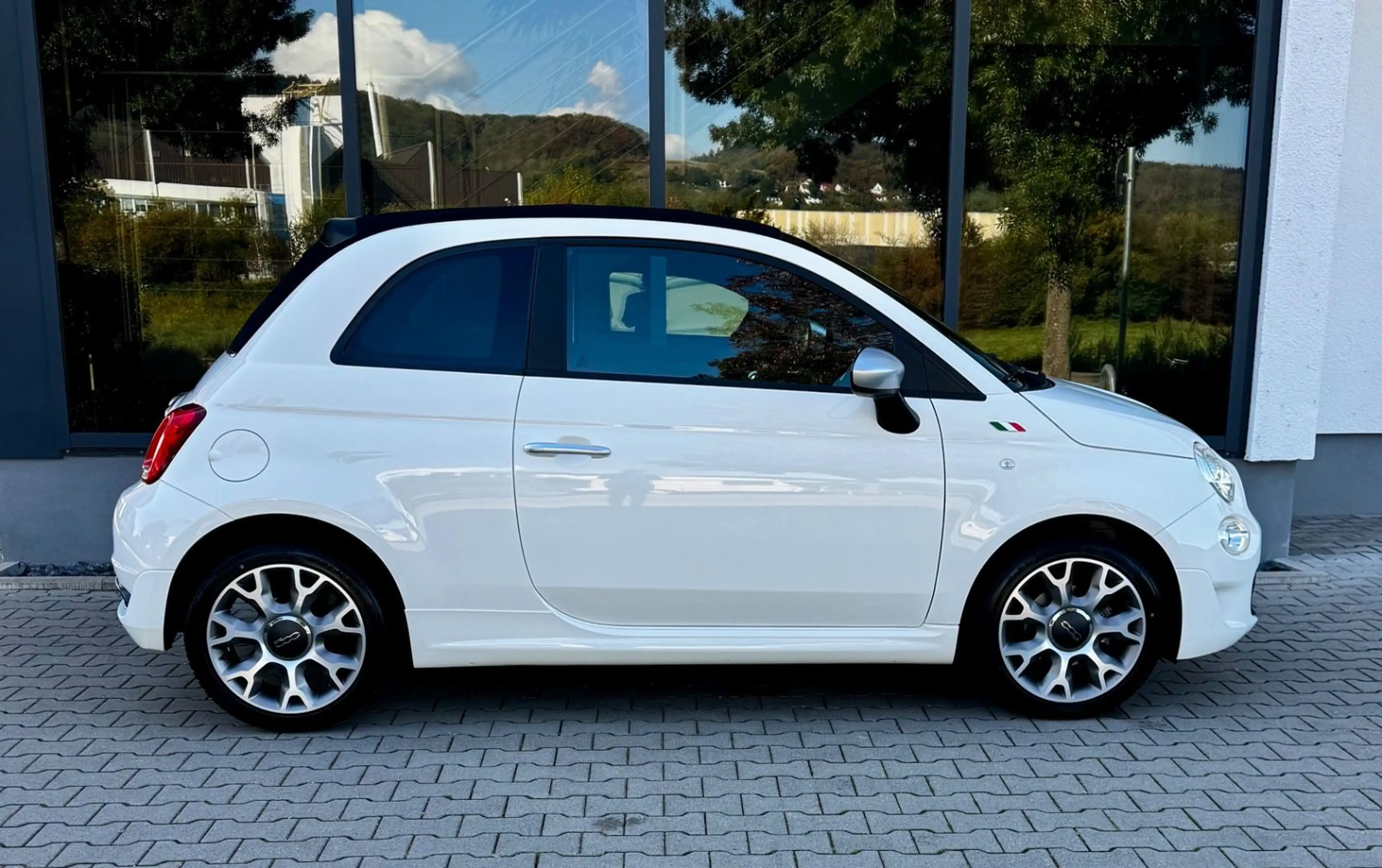 Fiat 500C *ROCKSTAR*36.000KM*XENON*APPLE*PDC*NAV*VOLL — photo 11