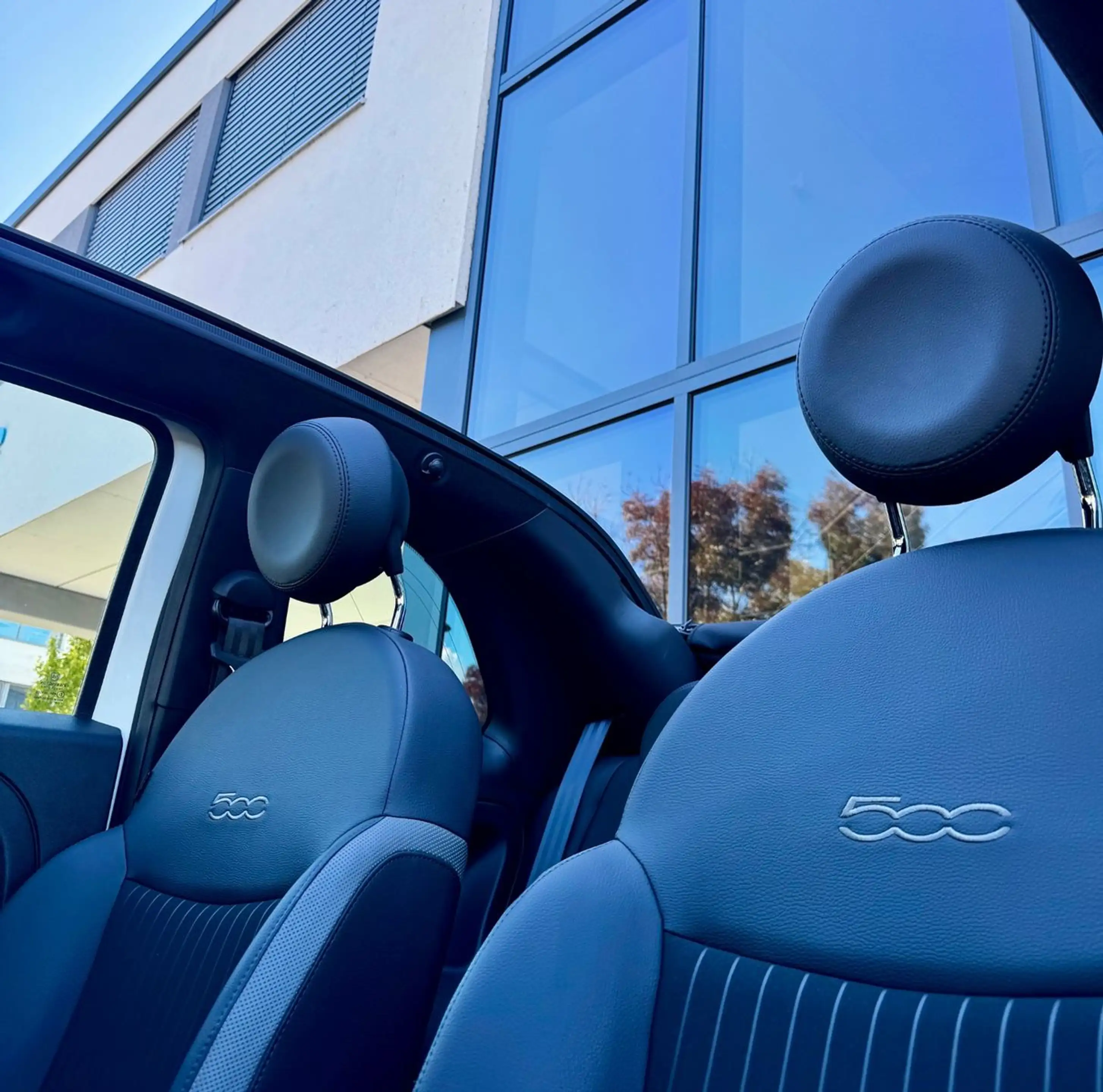 Fiat 500C *ROCKSTAR*36.000KM*XENON*APPLE*PDC*NAV*VOLL — photo 14